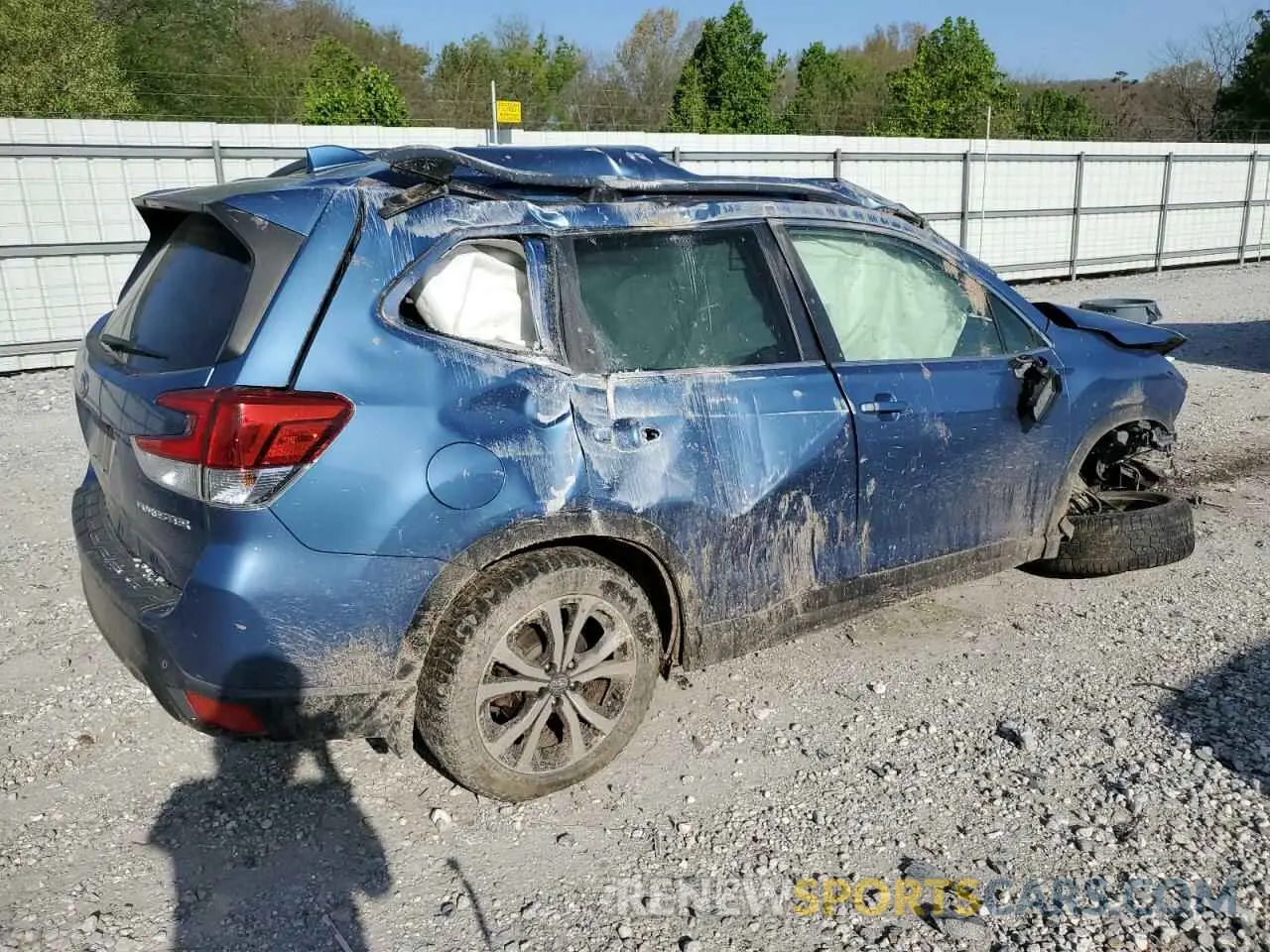 3 Фотография поврежденного автомобиля JF2SKAUC9LH433644 SUBARU FORESTER 2020