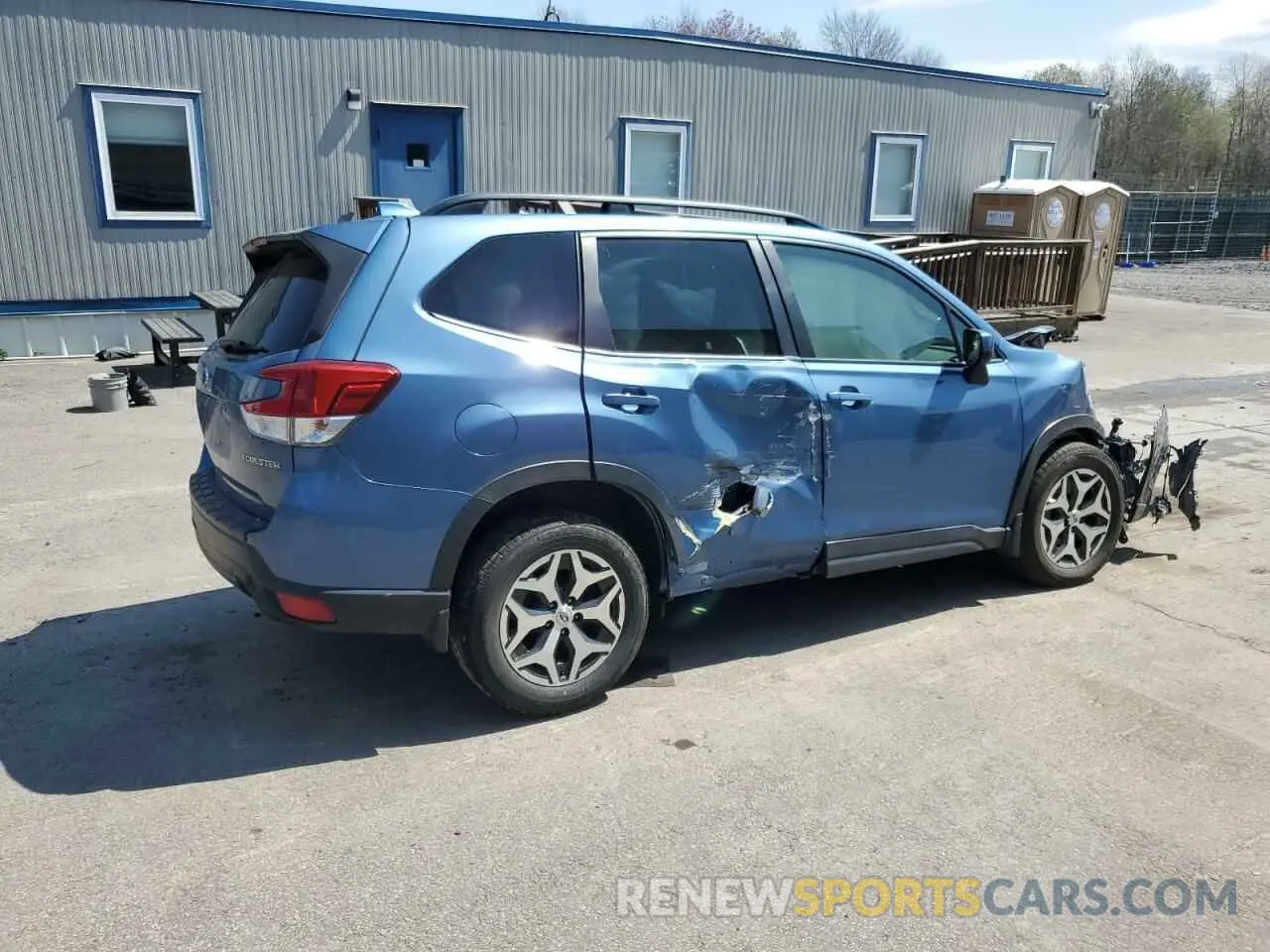 3 Фотография поврежденного автомобиля JF2SKAFC2MH481193 SUBARU FORESTER 2021