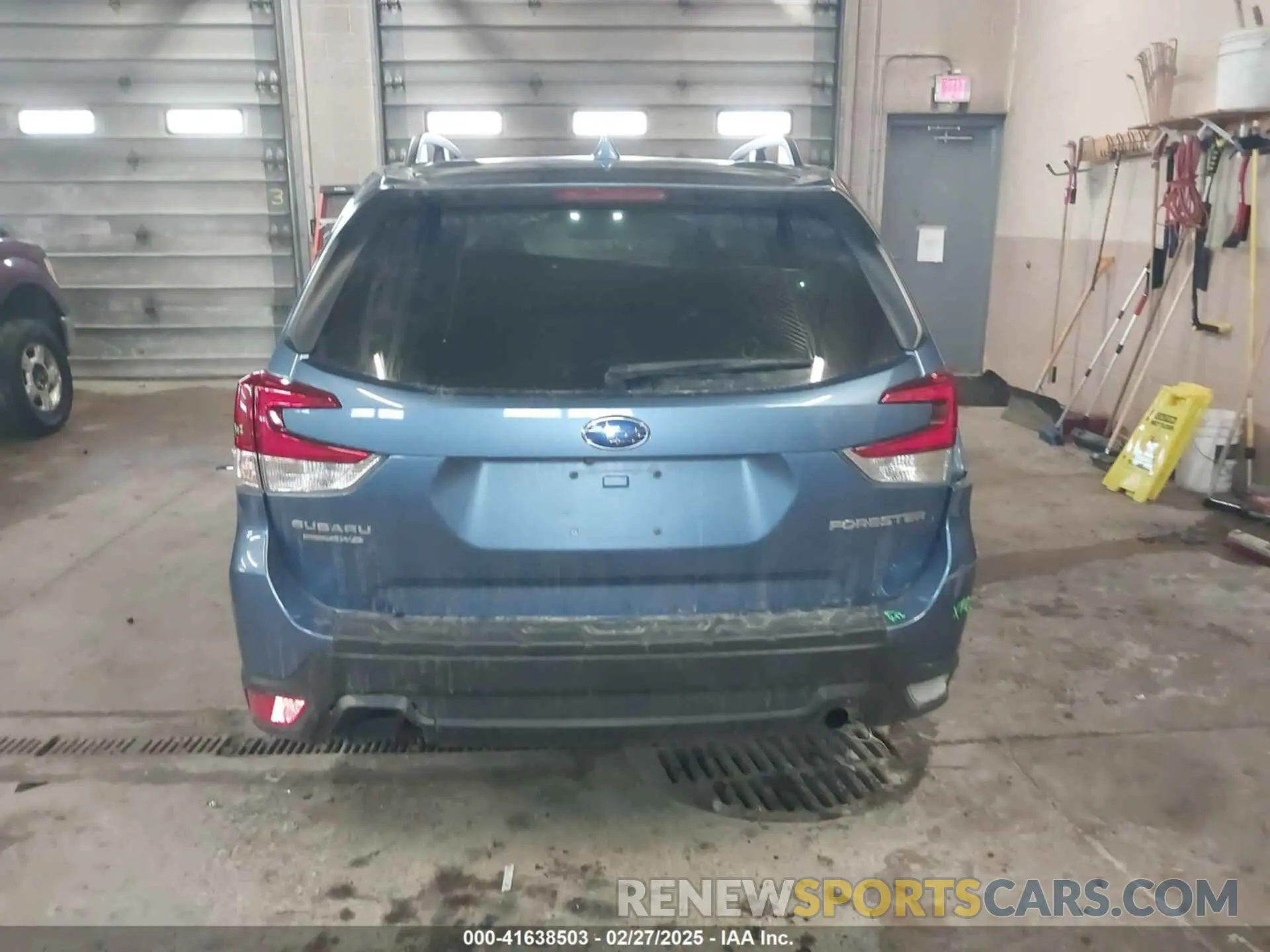 16 Photograph of a damaged car JF2SKAFC3MH536525 SUBARU FORESTER 2021