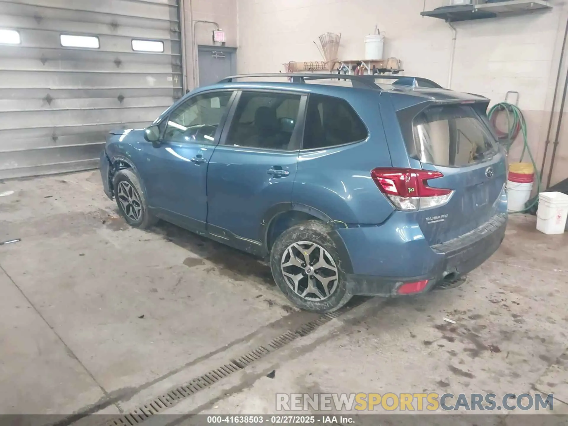 3 Photograph of a damaged car JF2SKAFC3MH536525 SUBARU FORESTER 2021