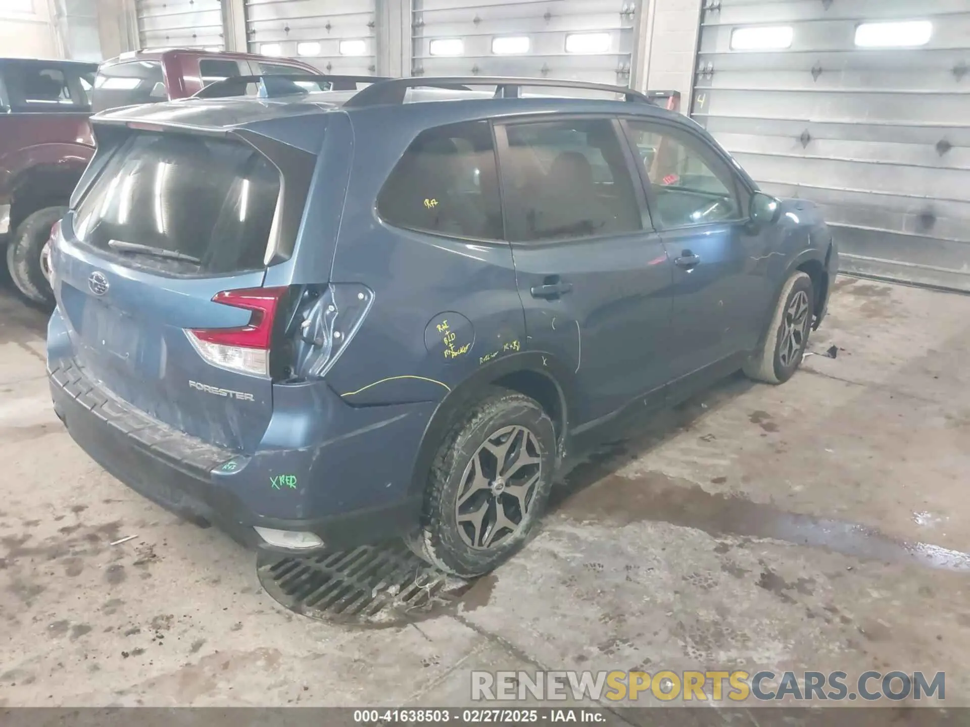4 Photograph of a damaged car JF2SKAFC3MH536525 SUBARU FORESTER 2021