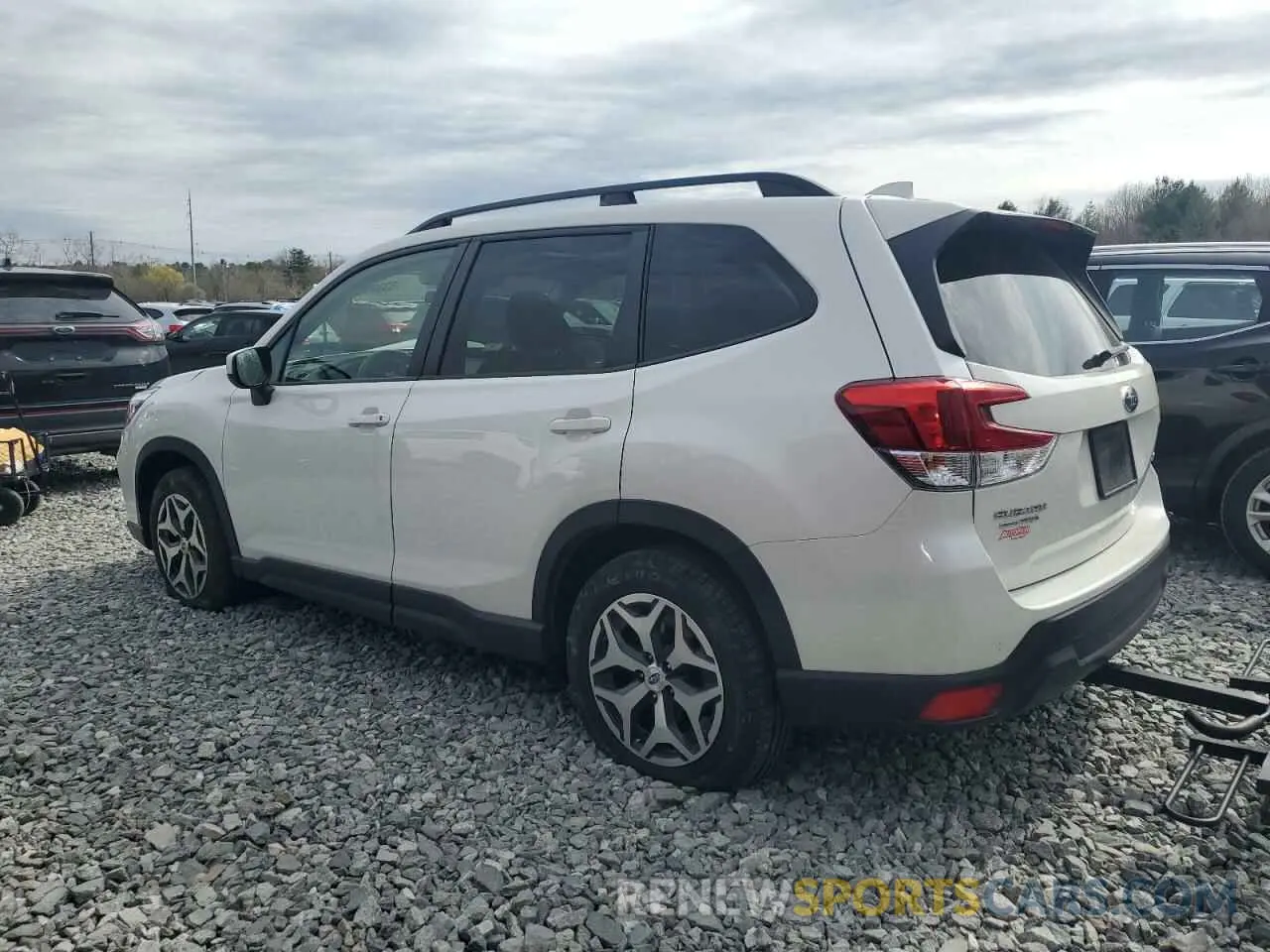 2 Фотография поврежденного автомобиля JF2SKAFC5MH443604 SUBARU FORESTER 2021