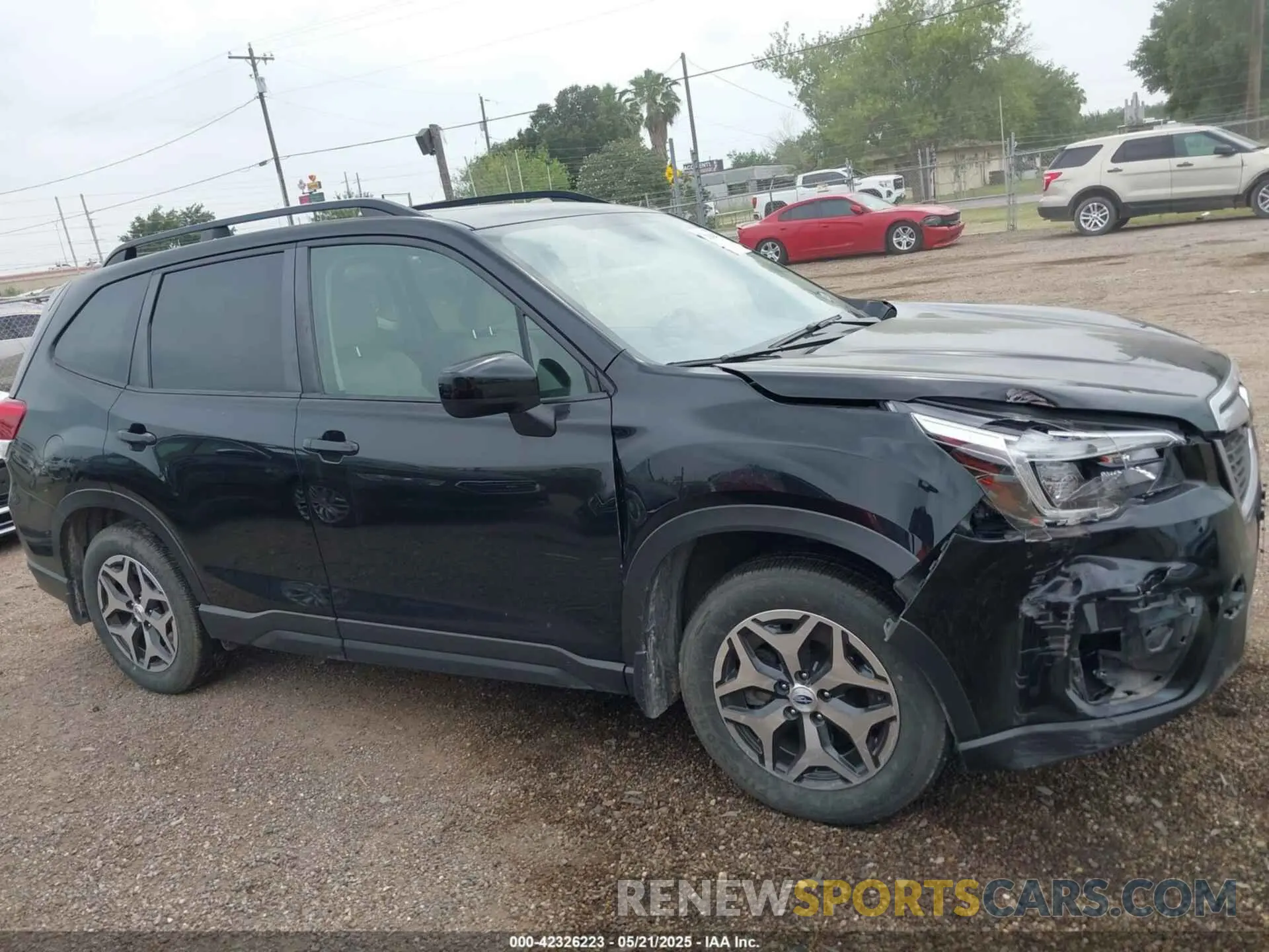 14 Photograph of a damaged car JF2SKAFC9MH564491 SUBARU FORESTER 2021