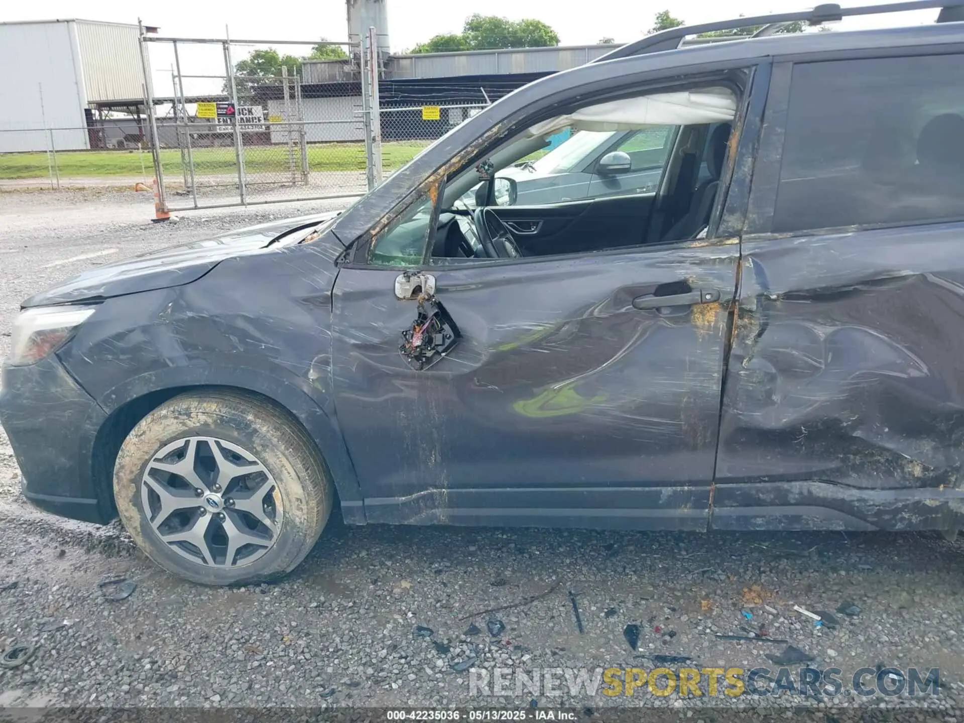 18 Photograph of a damaged car JF2SKAFCXMH529636 SUBARU FORESTER 2021