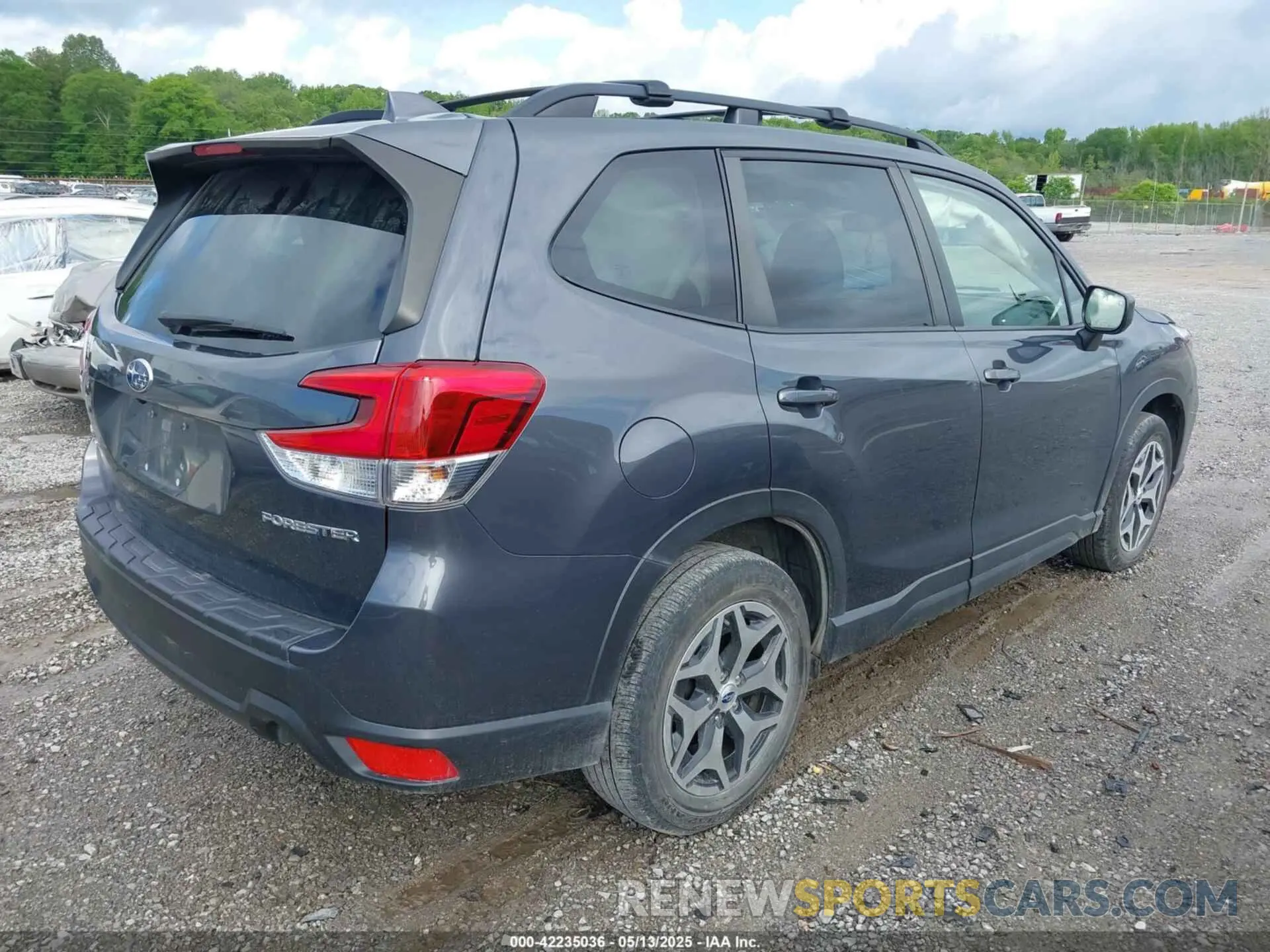 4 Photograph of a damaged car JF2SKAFCXMH529636 SUBARU FORESTER 2021