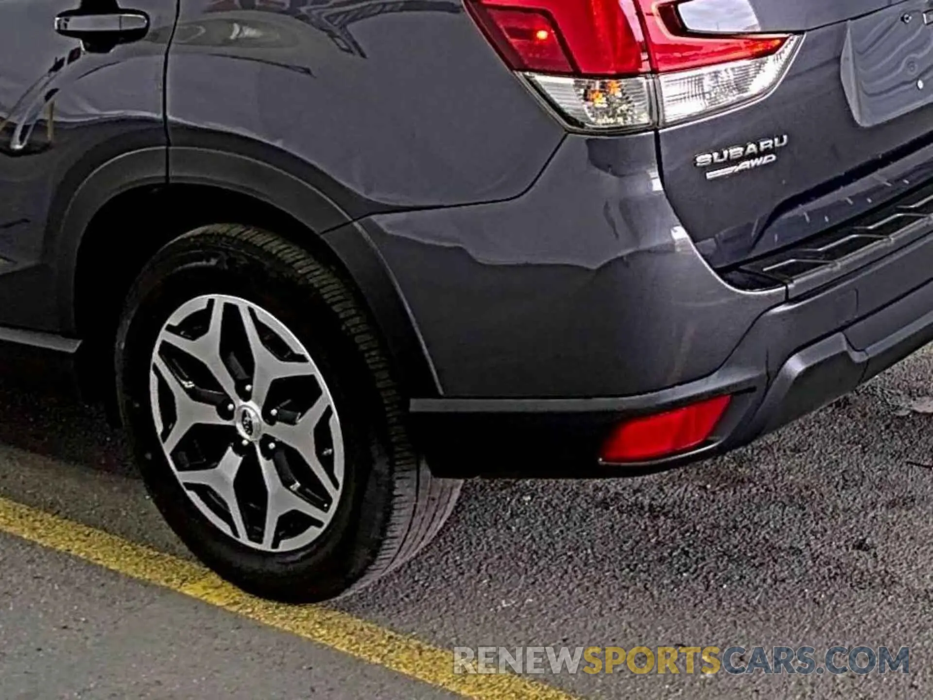 8 Photograph of a damaged car JF2SKAJC4MH588995 SUBARU FORESTER 2021