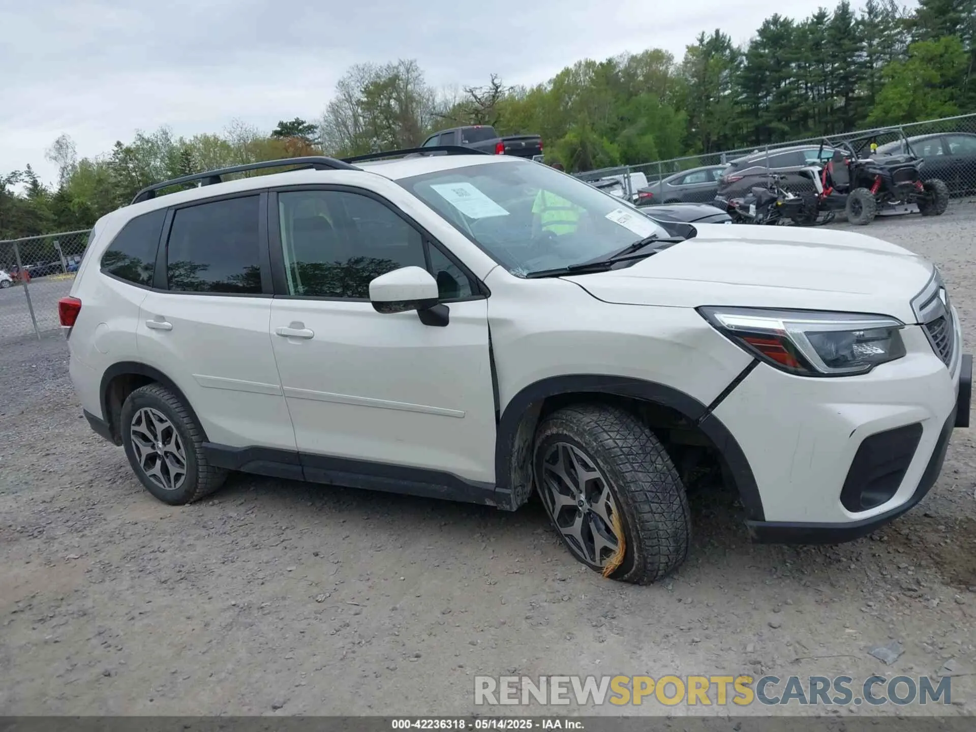 13 Photograph of a damaged car JF2SKAJC6MH421831 SUBARU FORESTER 2021
