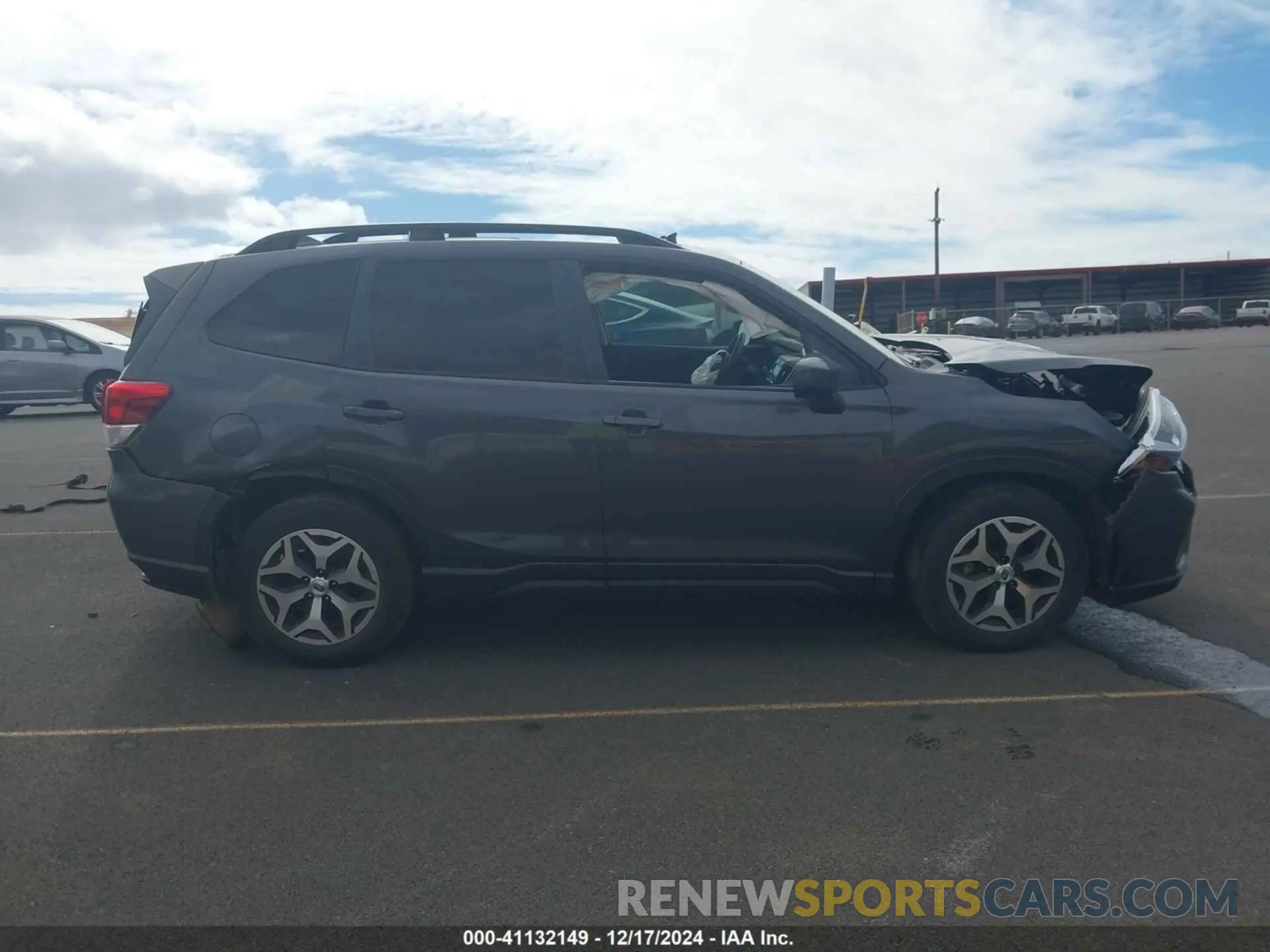 13 Photograph of a damaged car JF2SKAJC7MH424219 SUBARU FORESTER 2021