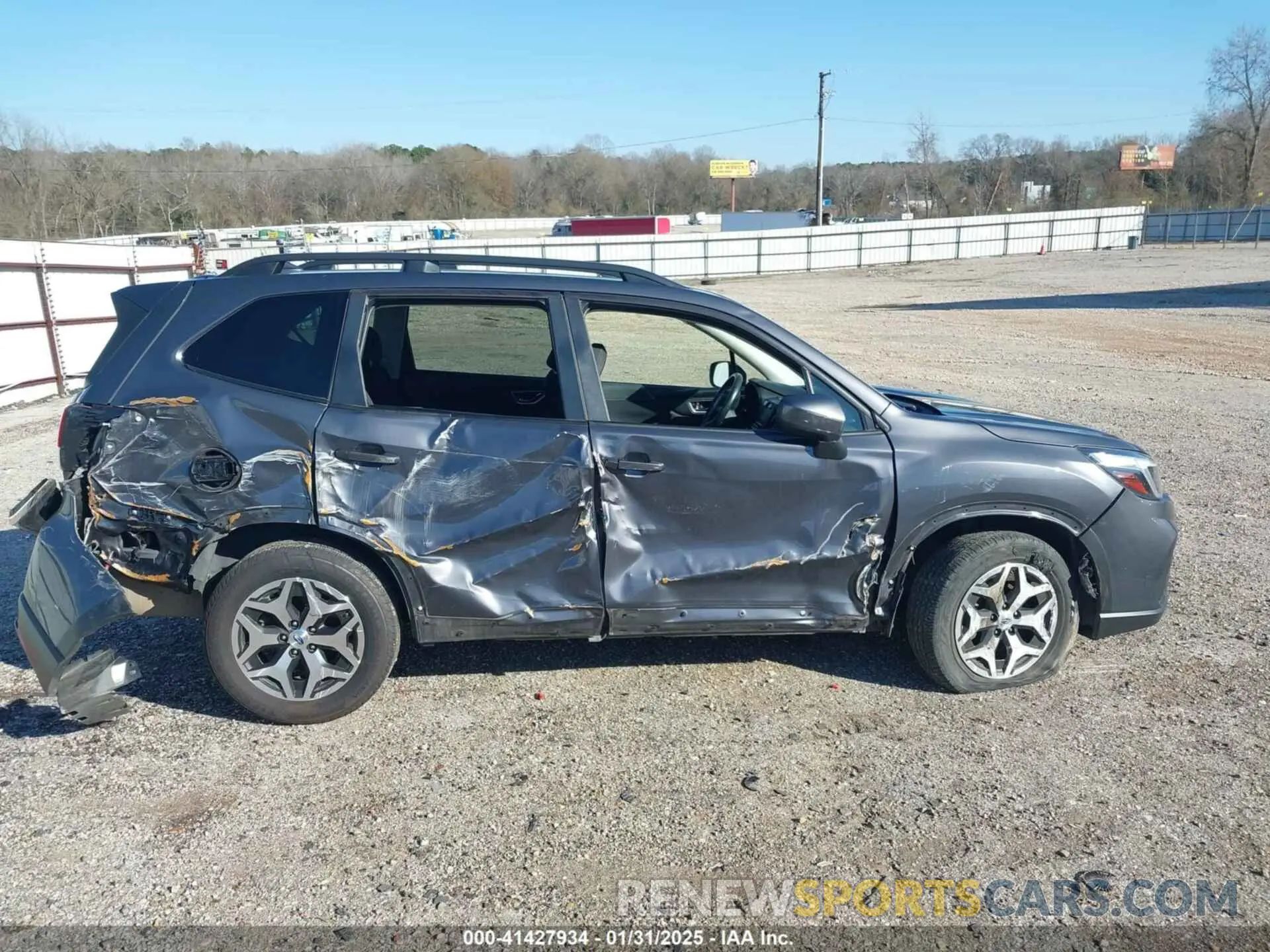 14 Photograph of a damaged car JF2SKAJCXMH556438 SUBARU FORESTER 2021
