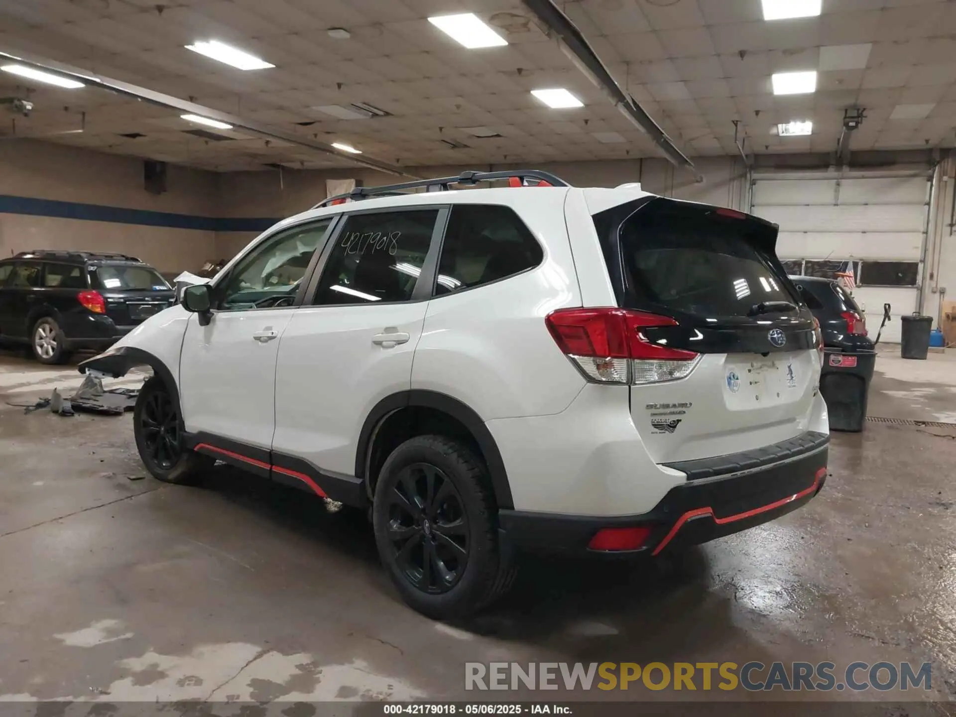 3 Фотография поврежденного автомобиля JF2SKARC1MH457589 SUBARU FORESTER 2021