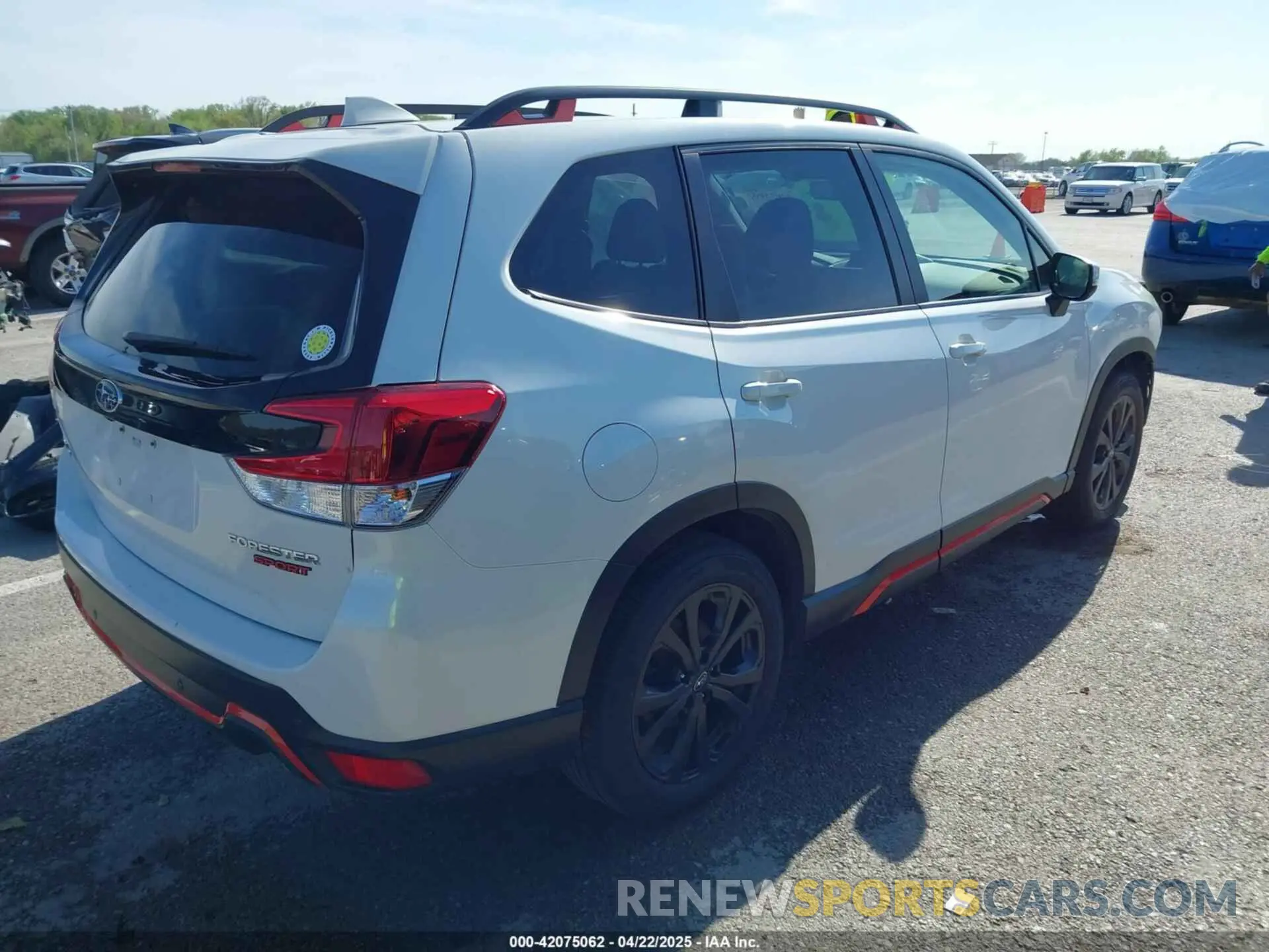 4 Фотография поврежденного автомобиля JF2SKARC3MH466651 SUBARU FORESTER 2021