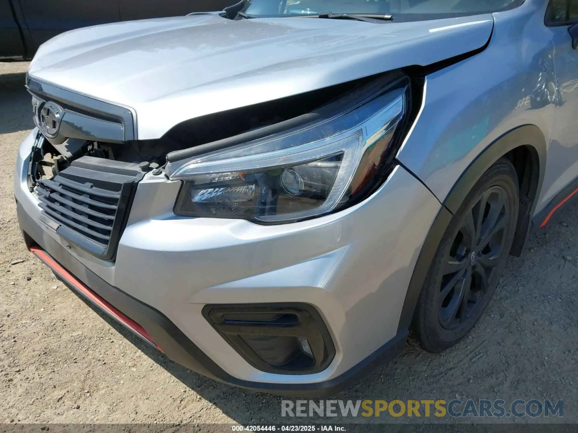18 Photograph of a damaged car JF2SKARC6MH422367 SUBARU FORESTER 2021