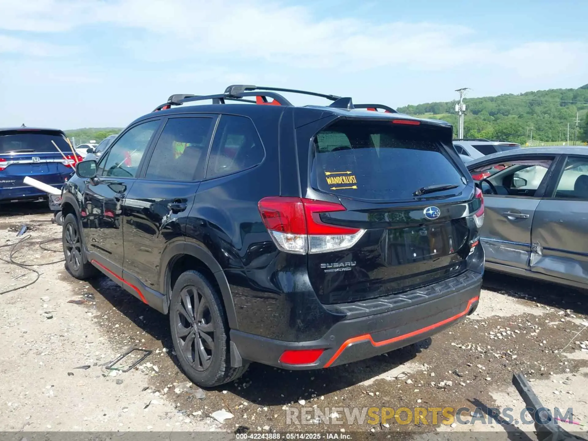 3 Фотография поврежденного автомобиля JF2SKARC6MH518032 SUBARU FORESTER 2021