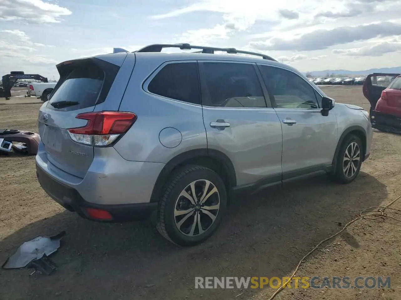 3 Photograph of a damaged car JF2SKASC3MH442022 SUBARU FORESTER 2021