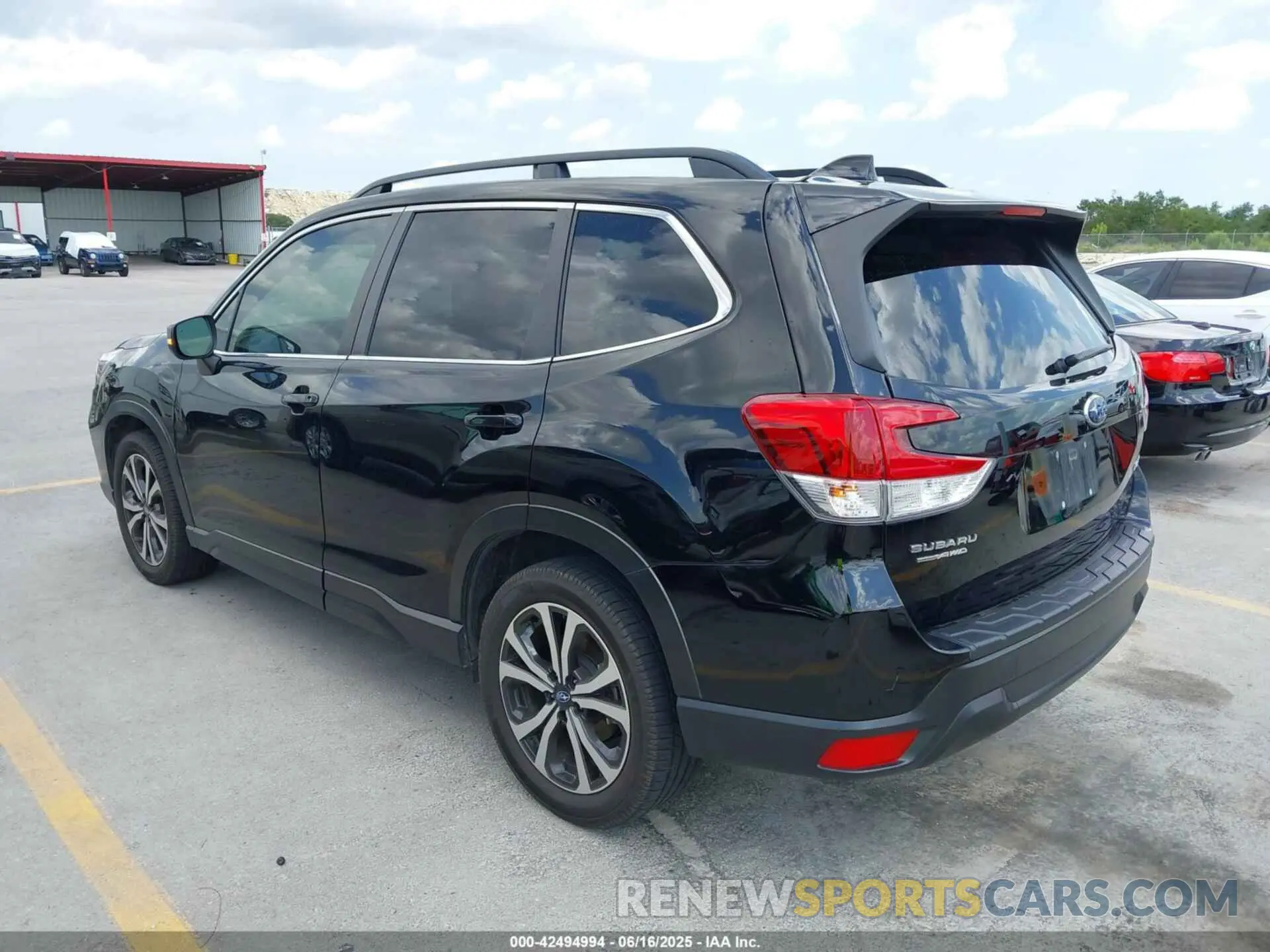 3 Photograph of a damaged car JF2SKASC9MH434636 SUBARU FORESTER 2021