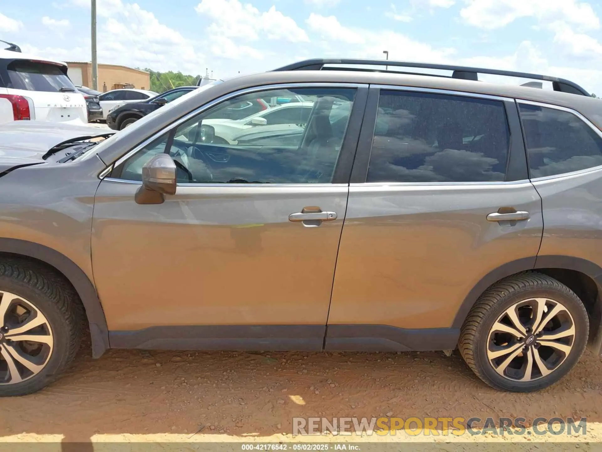 14 Photograph of a damaged car JF2SKAUC4MH465077 SUBARU FORESTER 2021