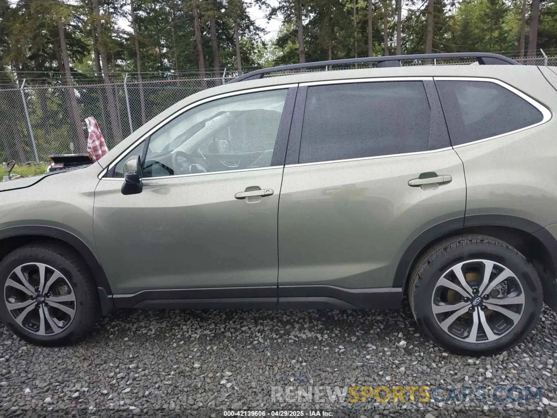 14 Photograph of a damaged car JF2SKAUC5MH503500 SUBARU FORESTER 2021