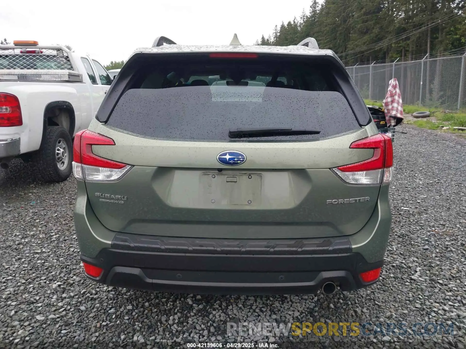 16 Photograph of a damaged car JF2SKAUC5MH503500 SUBARU FORESTER 2021