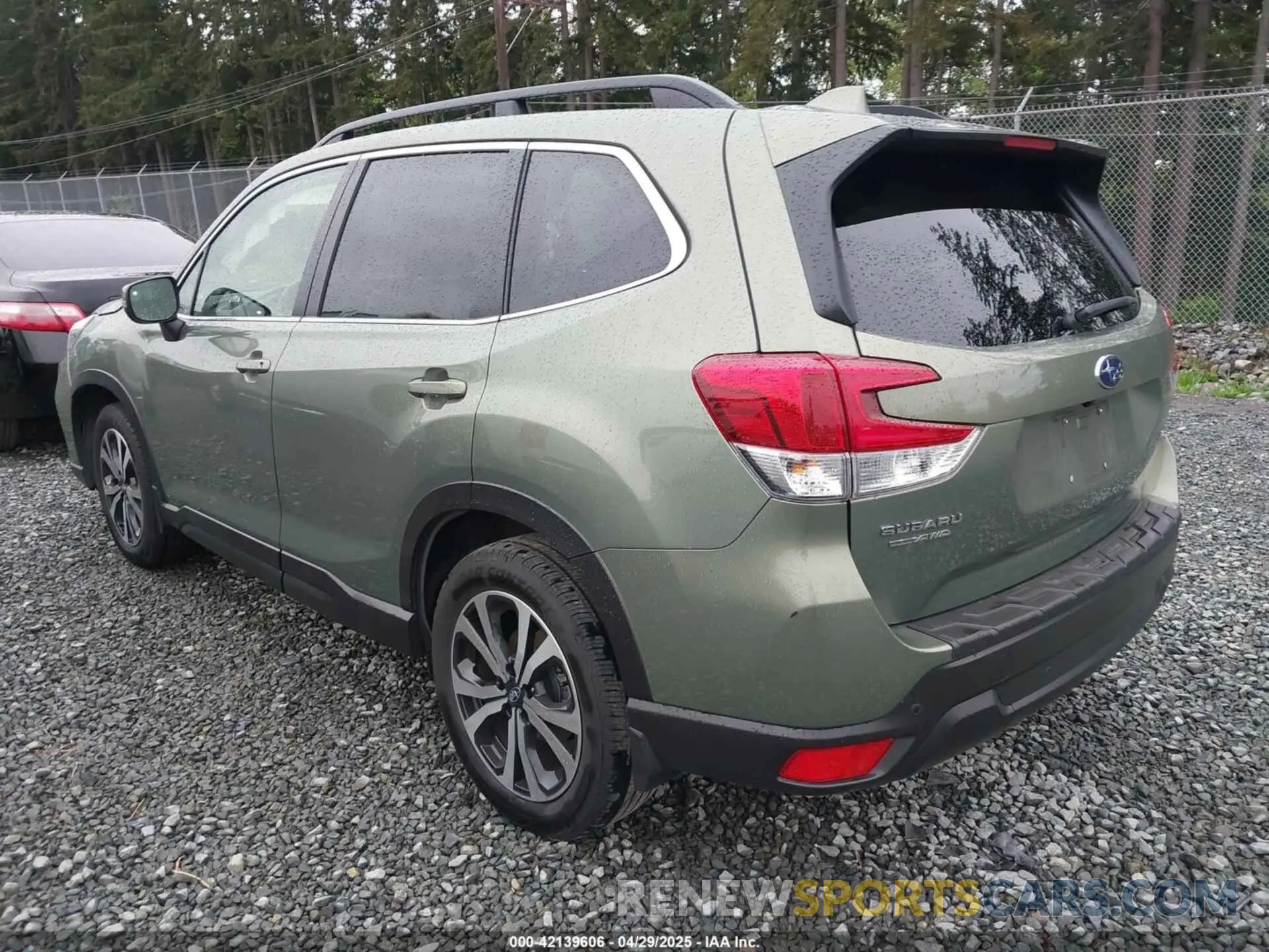 3 Photograph of a damaged car JF2SKAUC5MH503500 SUBARU FORESTER 2021