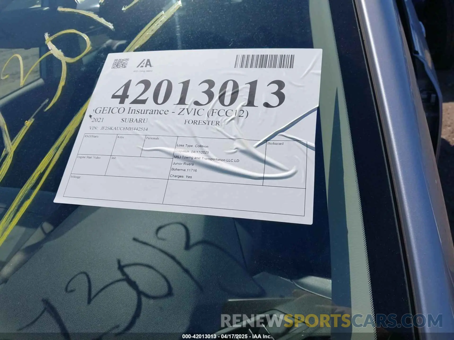 21 Photograph of a damaged car JF2SKAUC6MH442514 SUBARU FORESTER 2021
