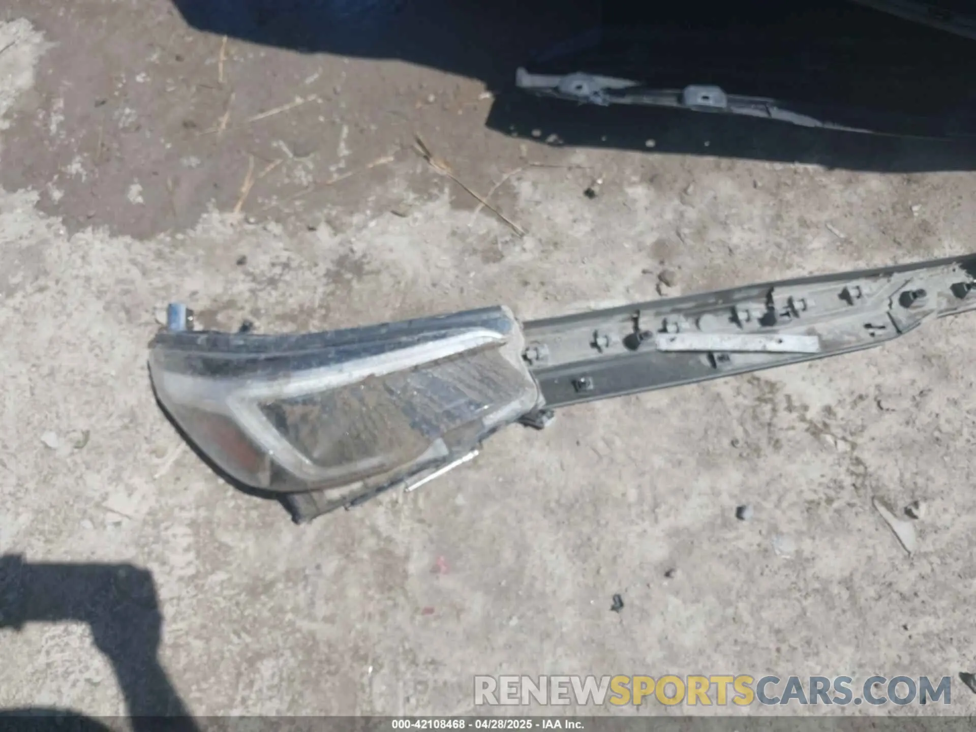 11 Photograph of a damaged car JF2SKAXC0MH447252 SUBARU FORESTER 2021