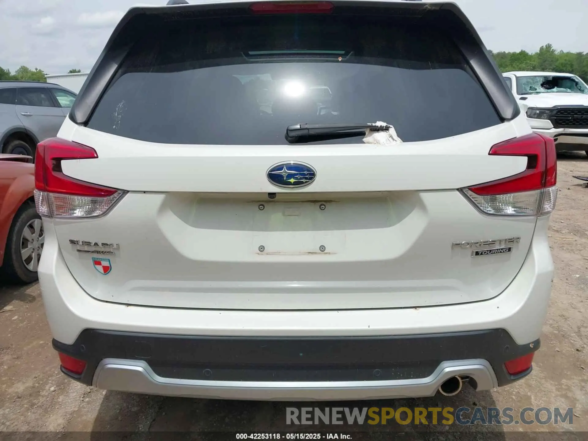 16 Photograph of a damaged car JF2SKAXC0MH492157 SUBARU FORESTER 2021