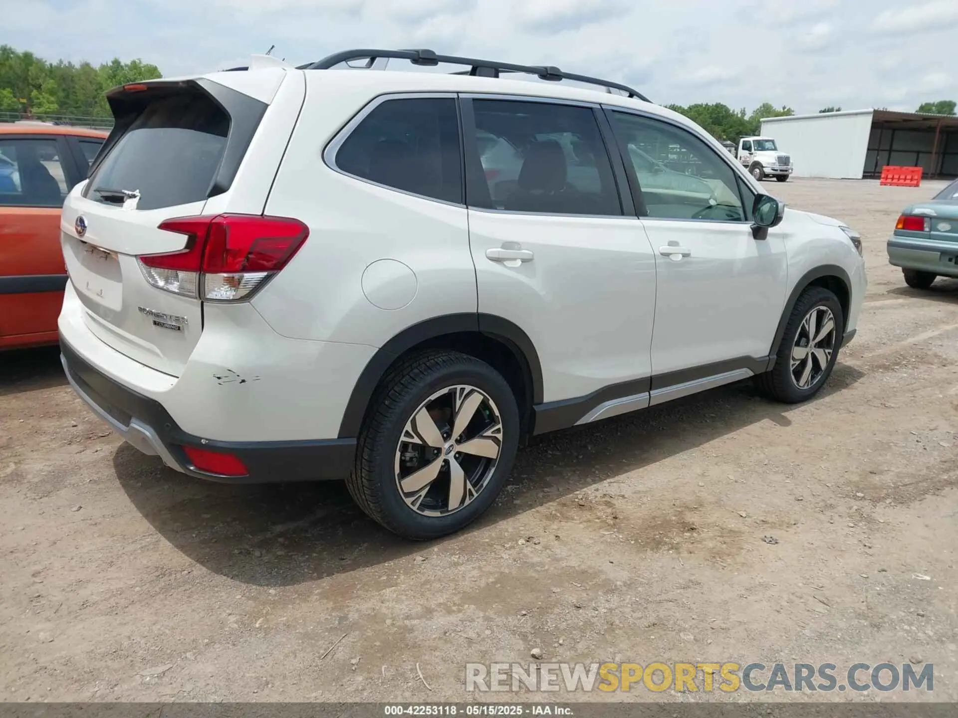 4 Photograph of a damaged car JF2SKAXC0MH492157 SUBARU FORESTER 2021