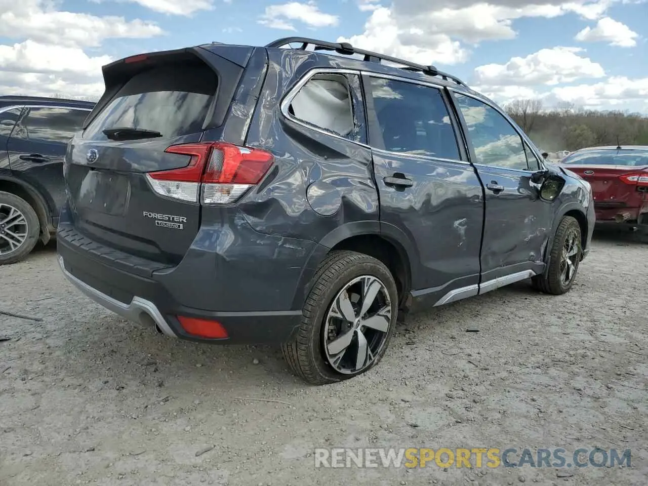 3 Фотография поврежденного автомобиля JF2SKAXC9MH437027 SUBARU FORESTER 2021