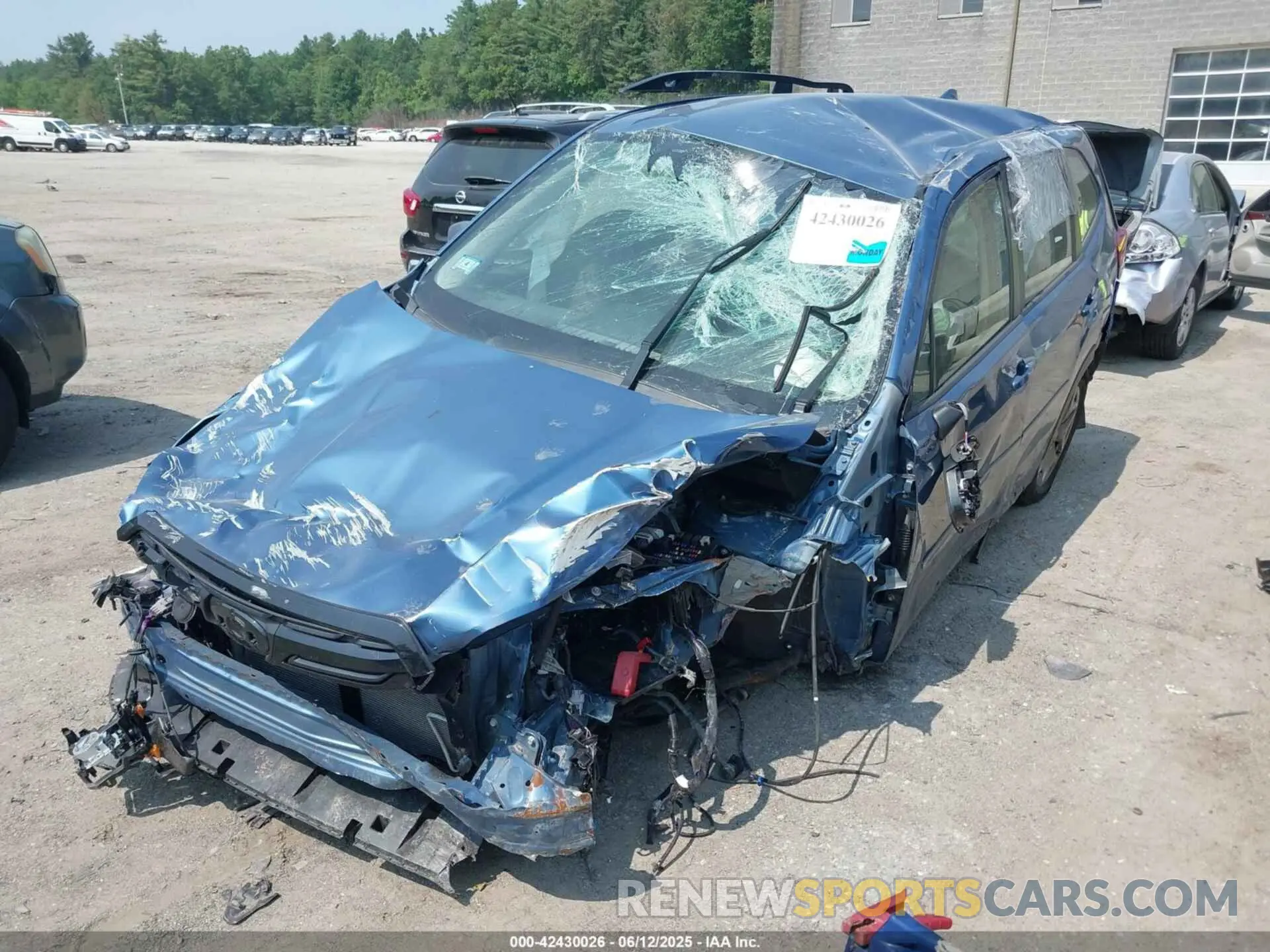 2 Photograph of a damaged car JF2SKACC2NH447504 SUBARU FORESTER 2022