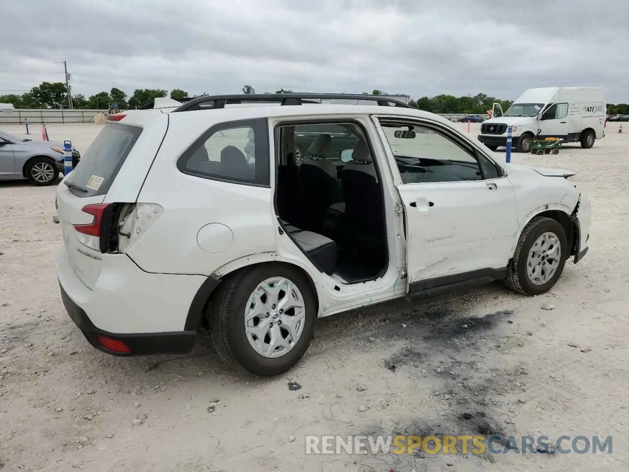 3 Photograph of a damaged car JF2SKACC7NH449880 SUBARU FORESTER 2022