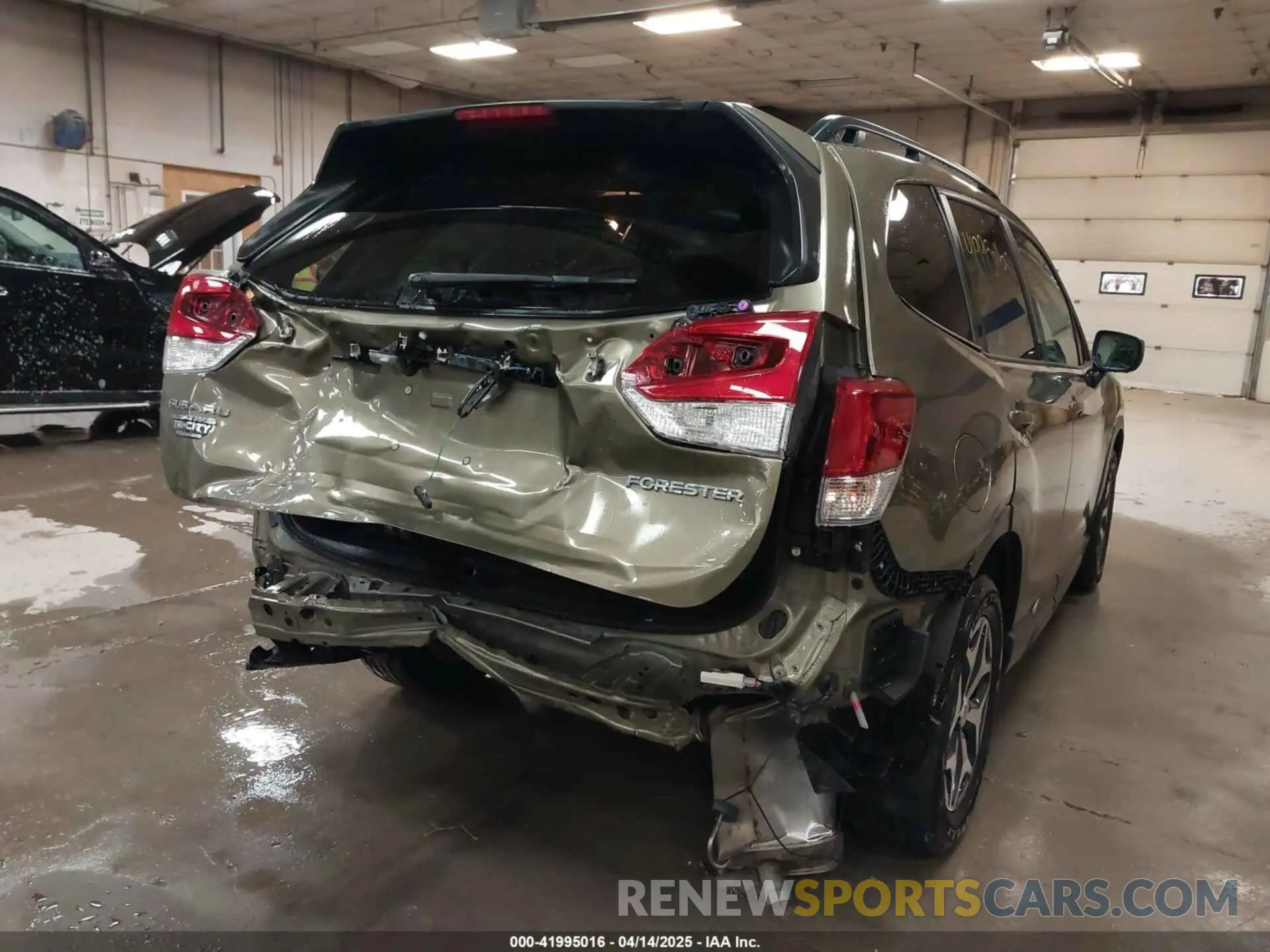 6 Photograph of a damaged car JF2SKADC2NH425386 SUBARU FORESTER 2022