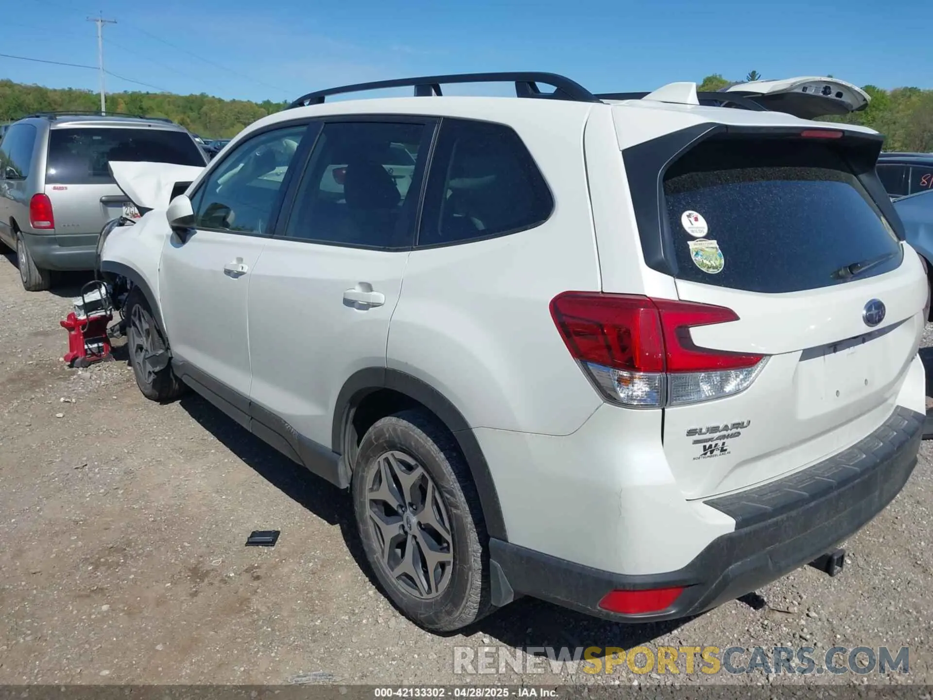 3 Photograph of a damaged car JF2SKADC4NH439676 SUBARU FORESTER 2022