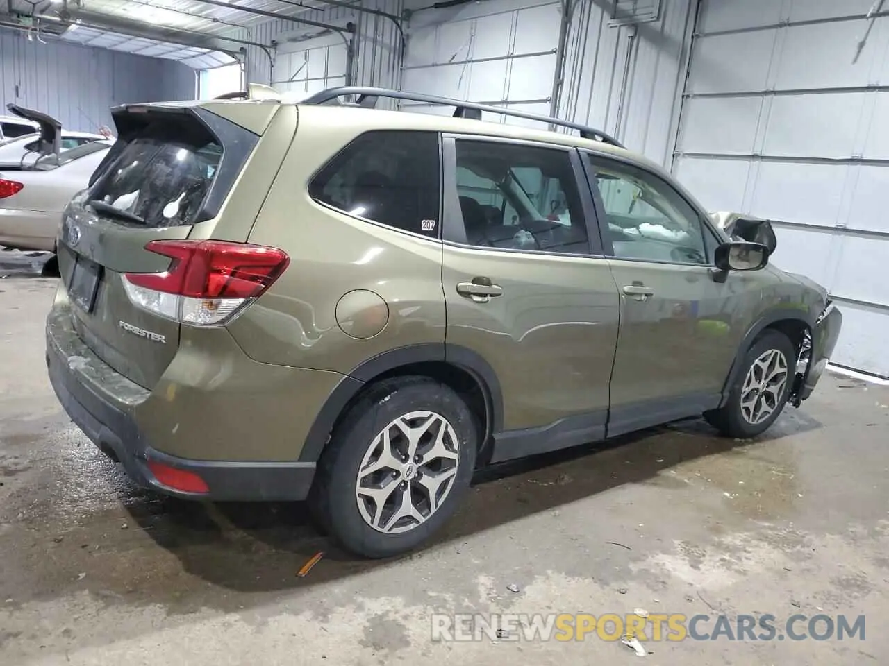 3 Photograph of a damaged car JF2SKAEC0NH476030 SUBARU FORESTER 2022