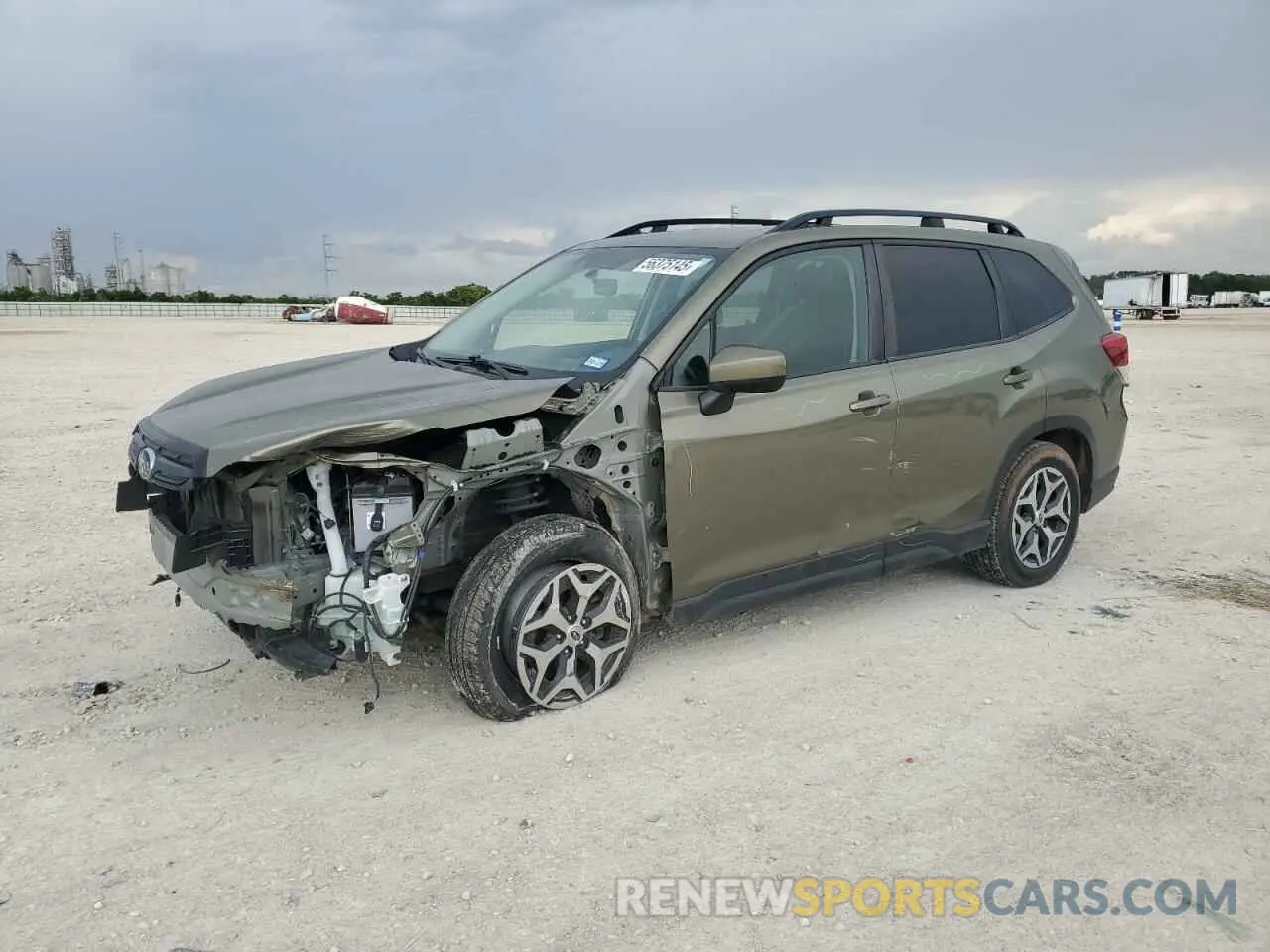 1 Photograph of a damaged car JF2SKAEC1NH413423 SUBARU FORESTER 2022