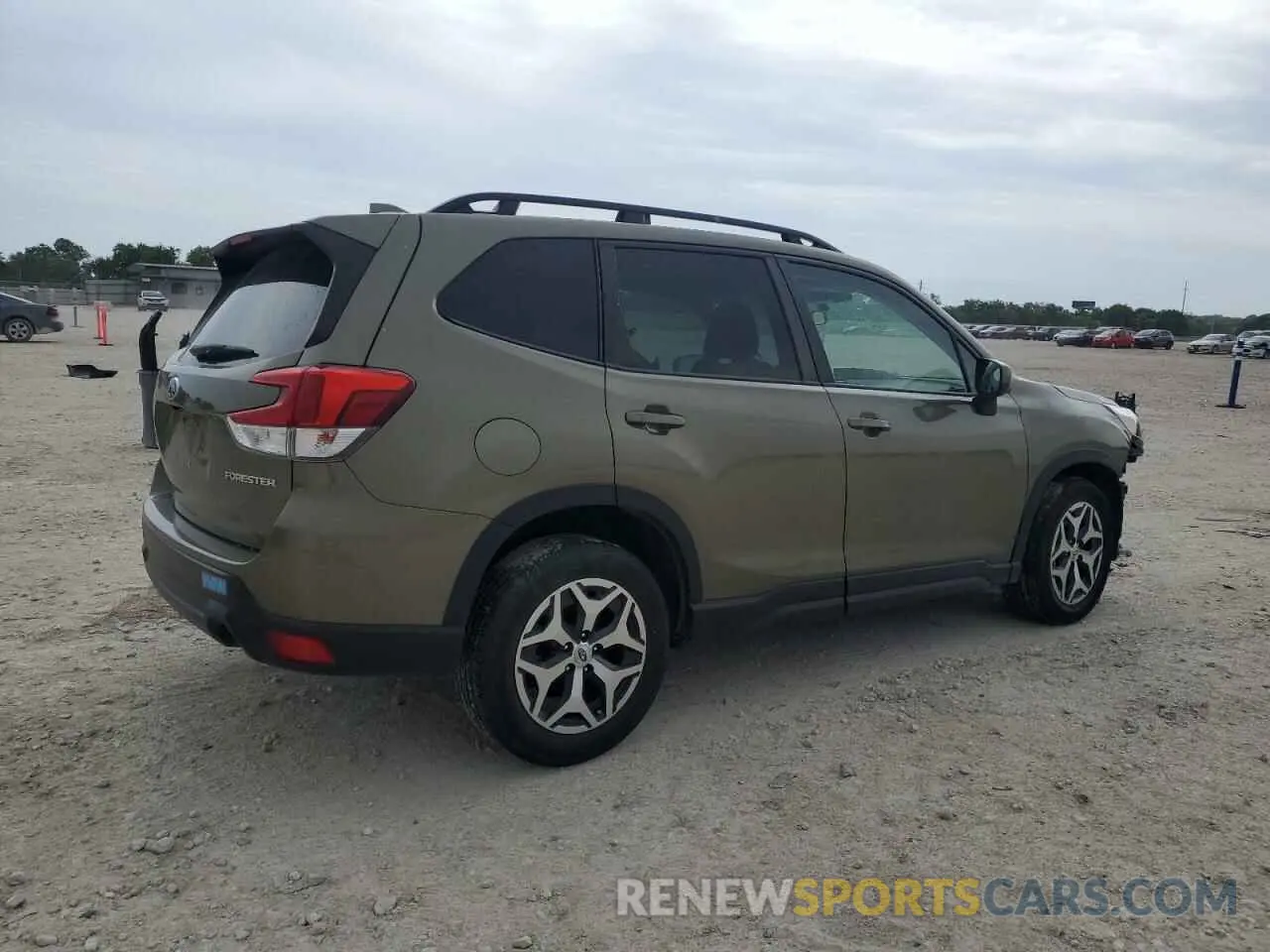 3 Photograph of a damaged car JF2SKAEC1NH413423 SUBARU FORESTER 2022