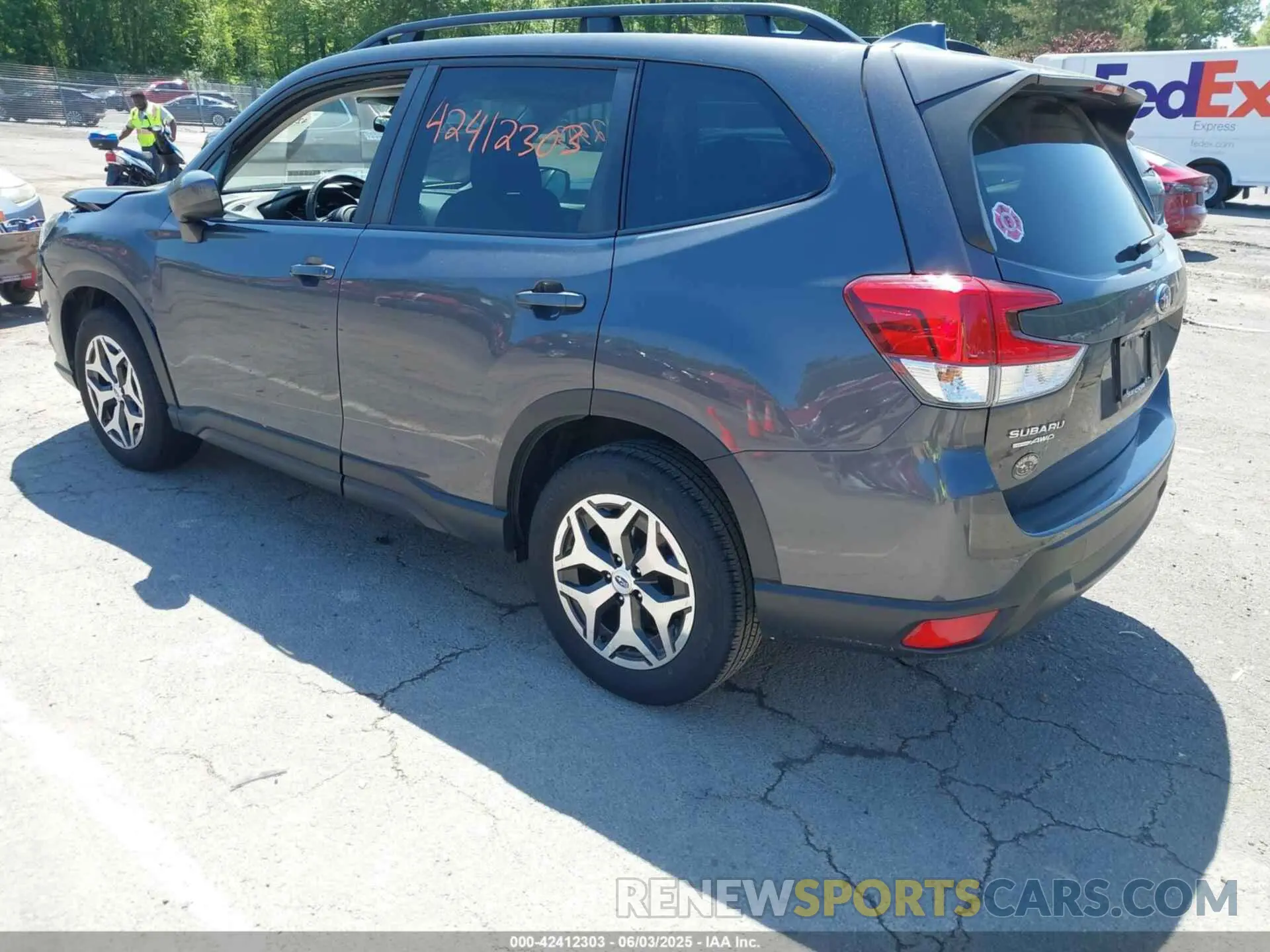 3 Photograph of a damaged car JF2SKAEC2NH436970 SUBARU FORESTER 2022