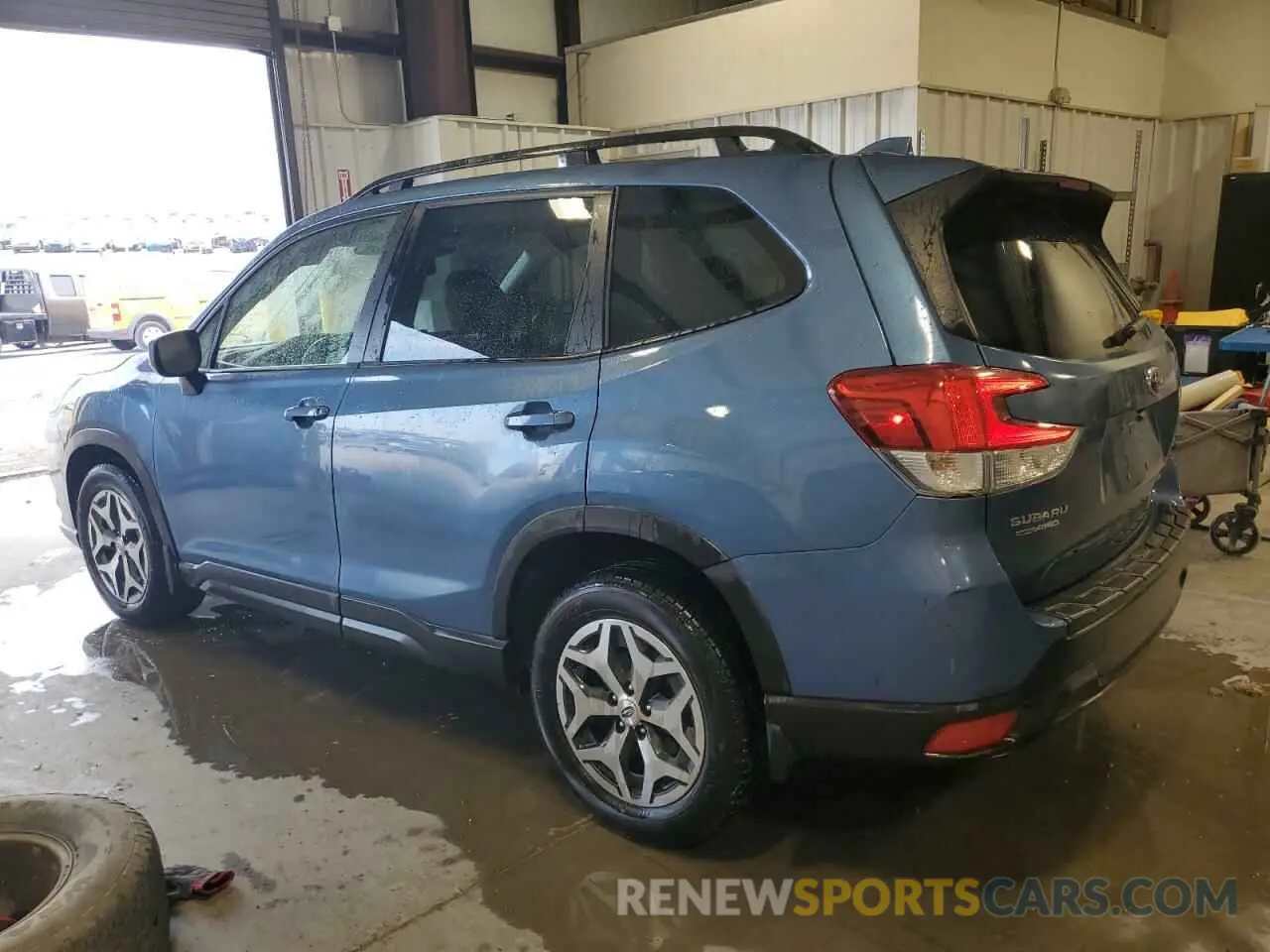2 Photograph of a damaged car JF2SKAEC7NH521626 SUBARU FORESTER 2022