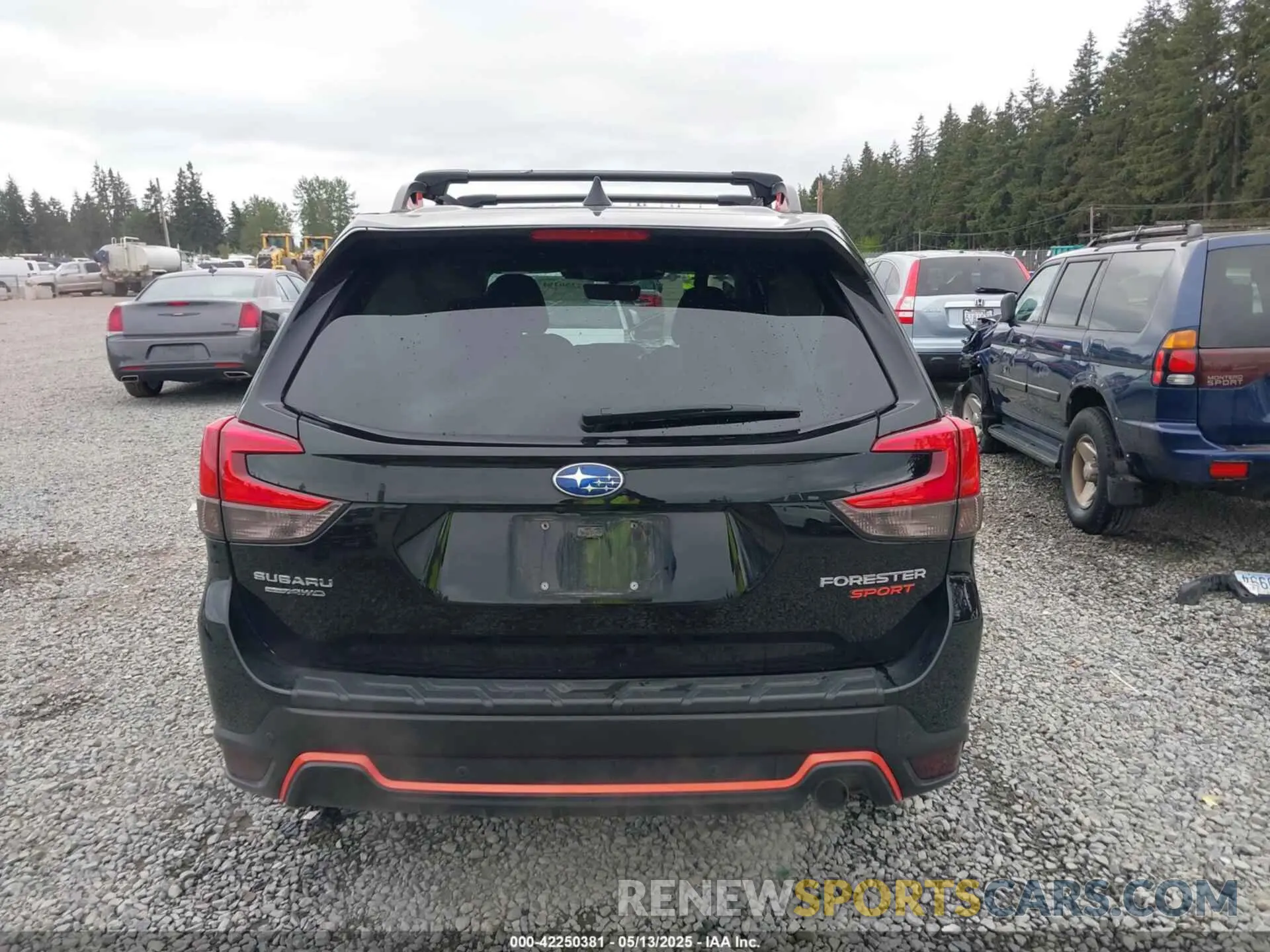 17 Photograph of a damaged car JF2SKAJC3NH437406 SUBARU FORESTER 2022