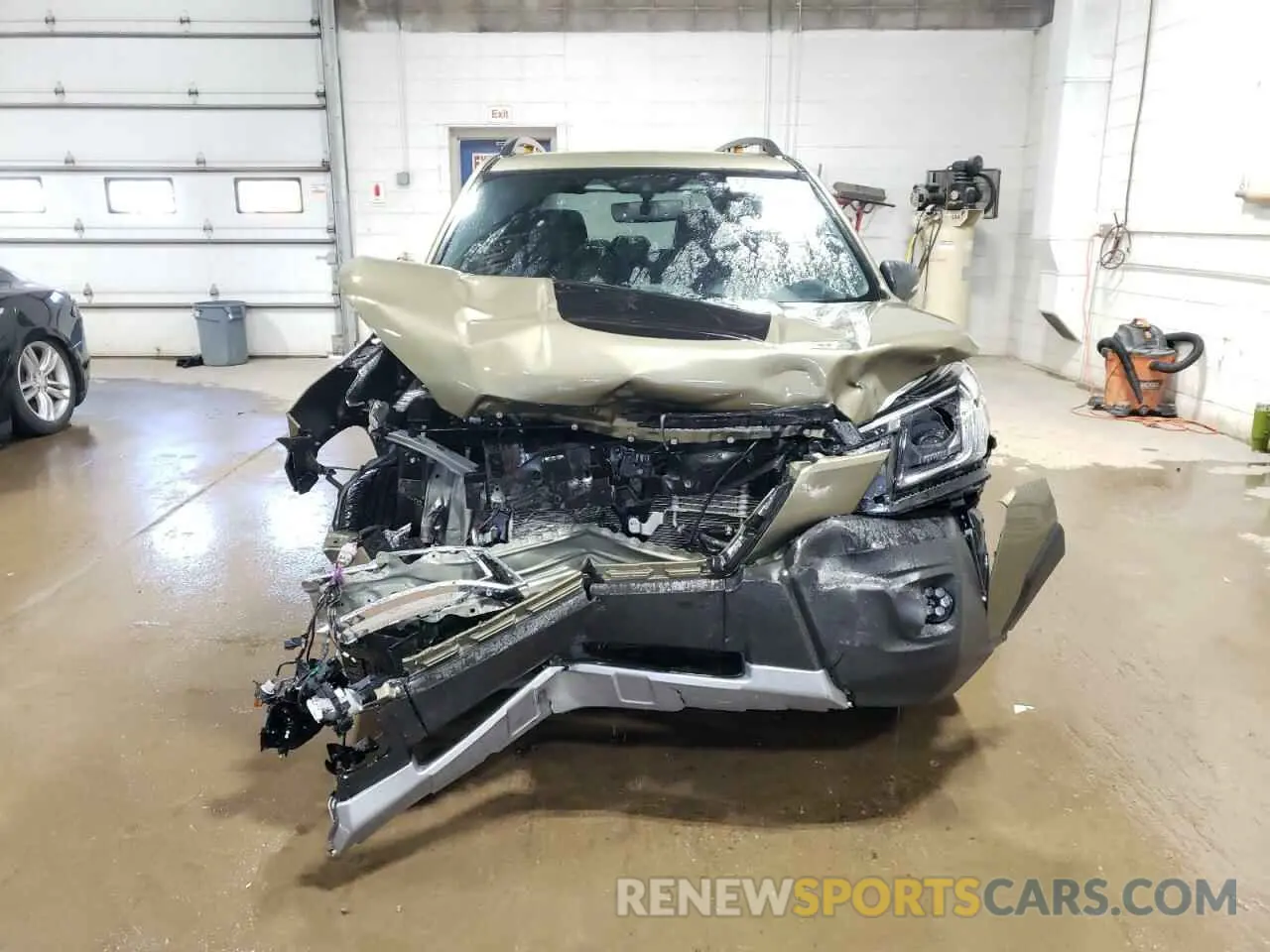 5 Photograph of a damaged car JF2SKAMC1NH515533 SUBARU FORESTER 2022