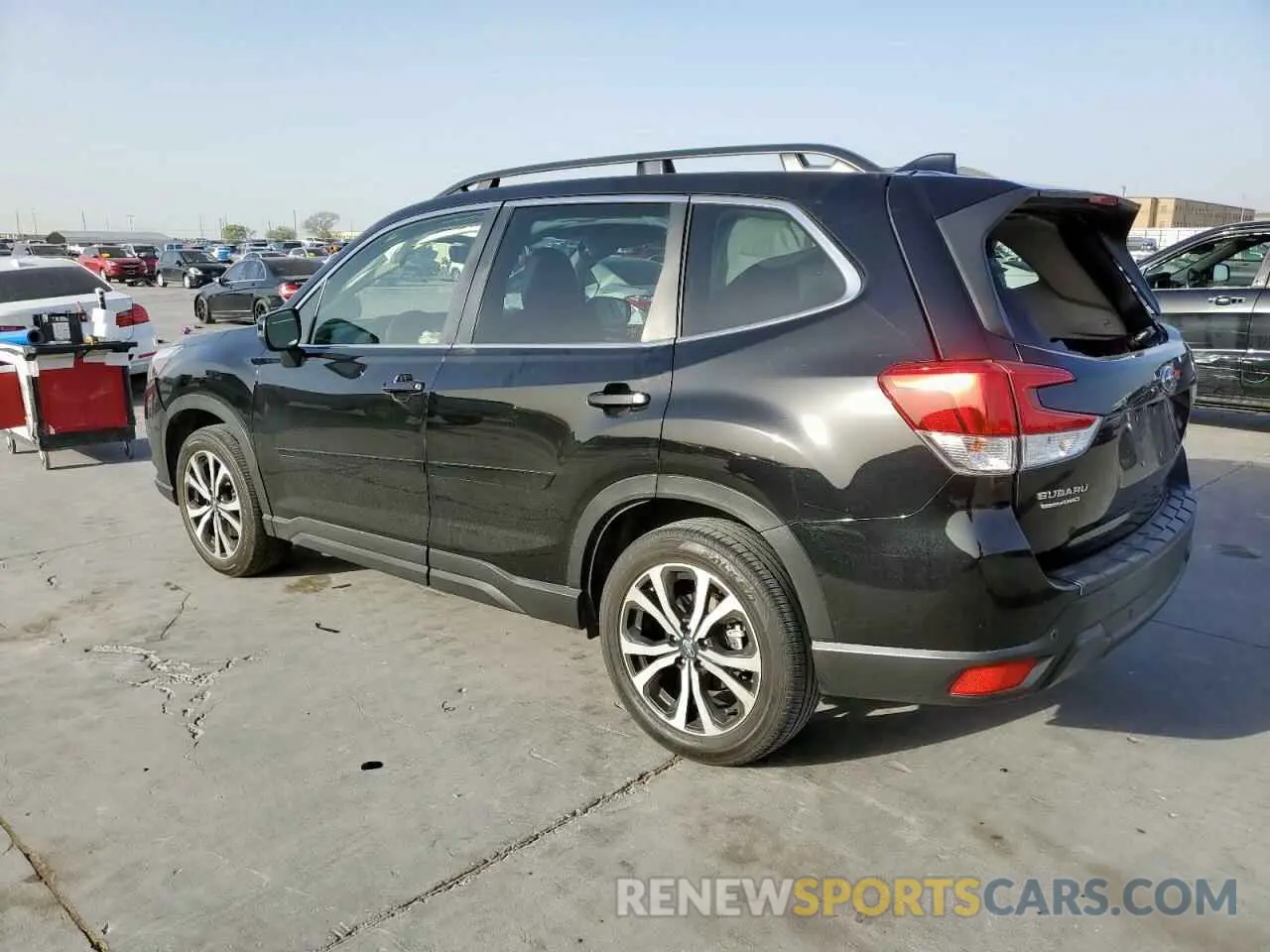 2 Фотография поврежденного автомобиля JF2SKAPC8NH478069 SUBARU FORESTER 2022