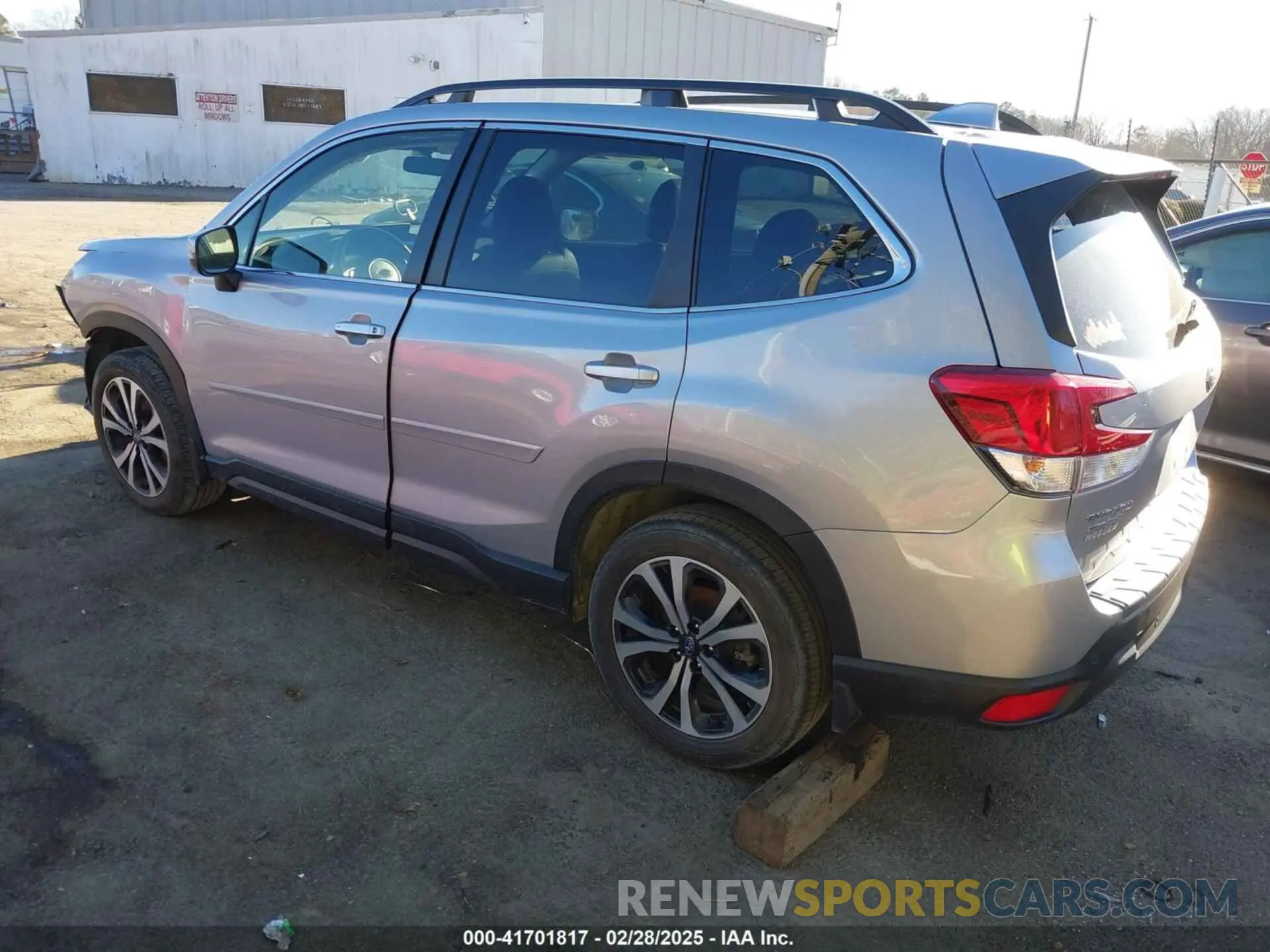 3 Photograph of a damaged car JF2SKAPC9NH498461 SUBARU FORESTER 2022