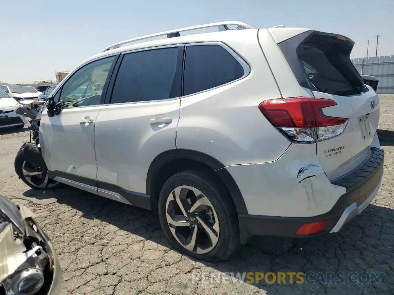 2 Фотография поврежденного автомобиля JF2SKARC2NH525335 SUBARU FORESTER 2022