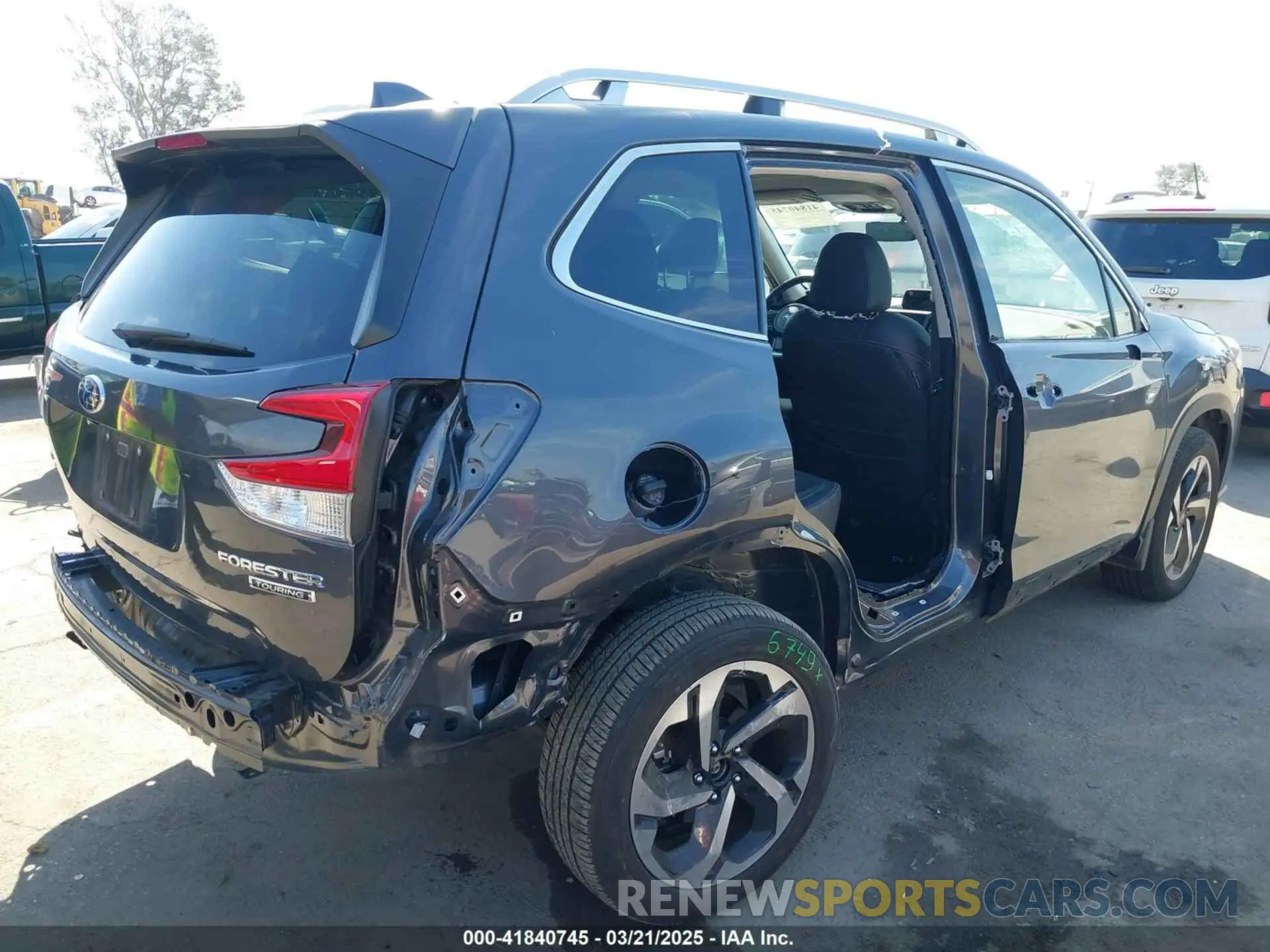 4 Photograph of a damaged car JF2SKARC4NH525188 SUBARU FORESTER 2022