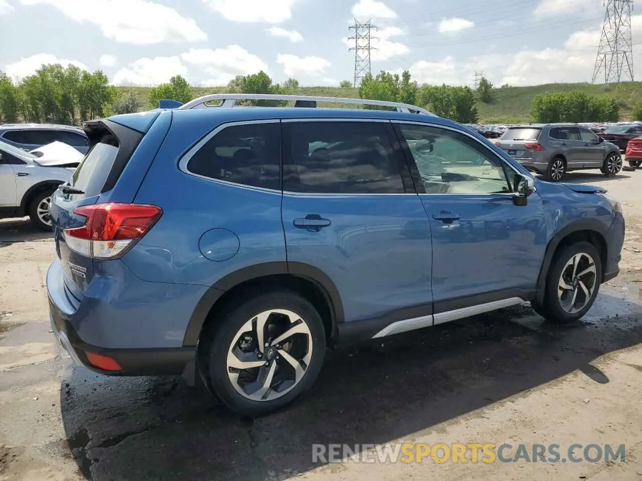 3 Photograph of a damaged car JF2SKARC5NH516287 SUBARU FORESTER 2022