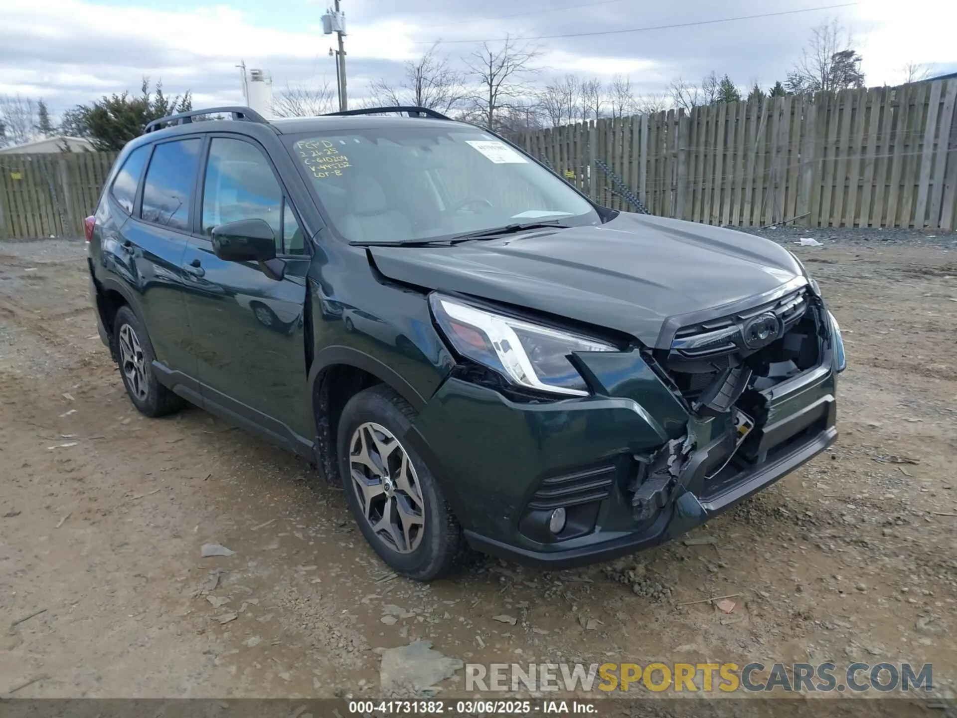 1 Фотография поврежденного автомобиля JF2SKADC0PH445252 SUBARU FORESTER 2023