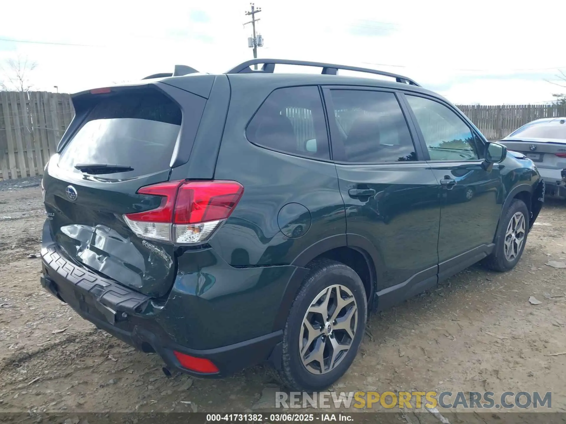 4 Фотография поврежденного автомобиля JF2SKADC0PH445252 SUBARU FORESTER 2023