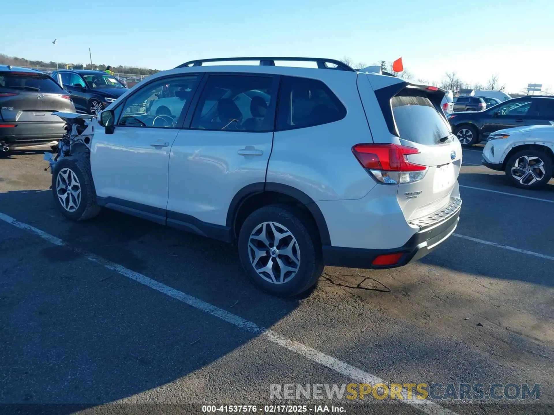 3 Photograph of a damaged car JF2SKADC0PH512111 SUBARU FORESTER 2023