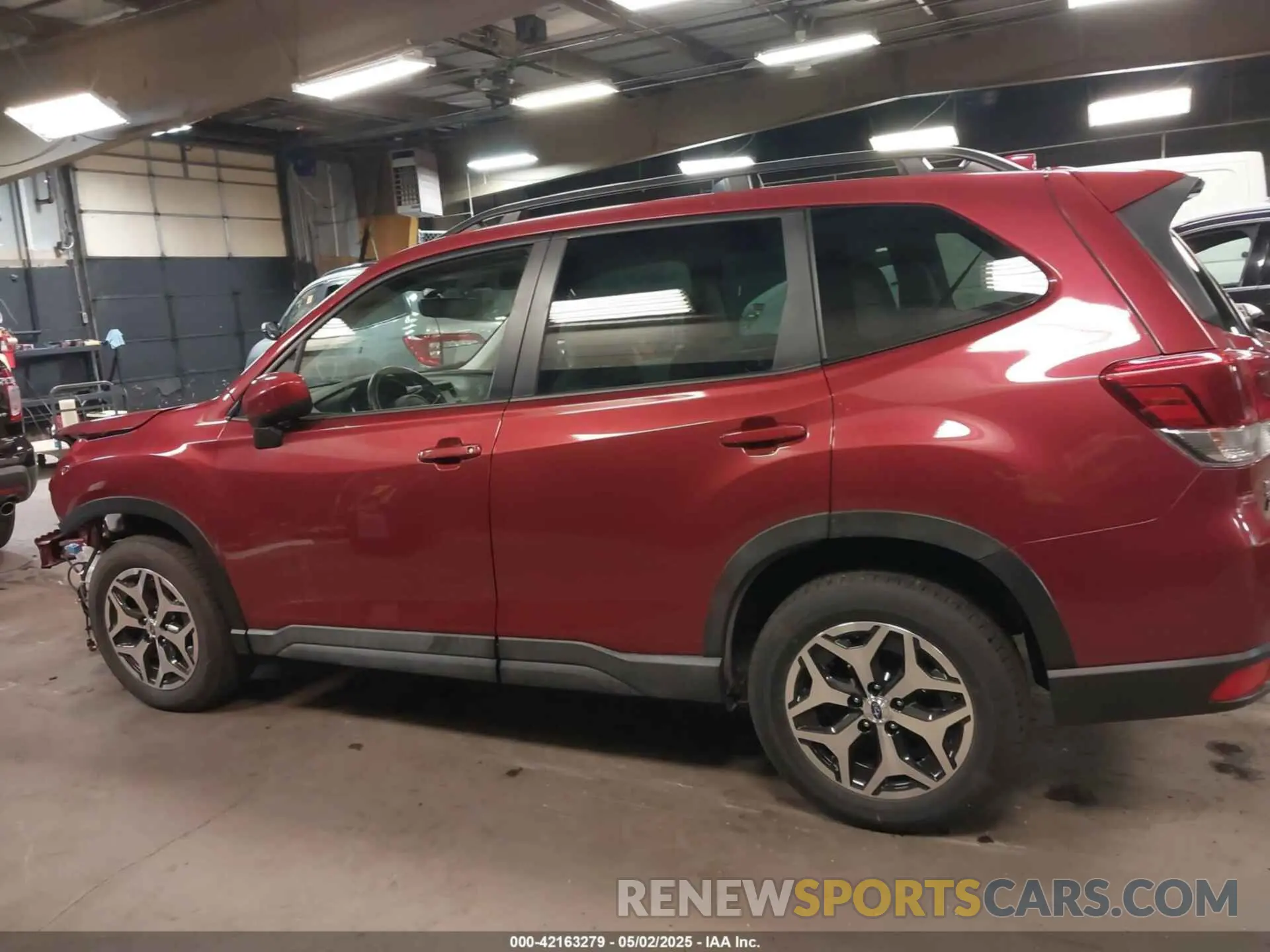 15 Photograph of a damaged car JF2SKADC1PH400997 SUBARU FORESTER 2023