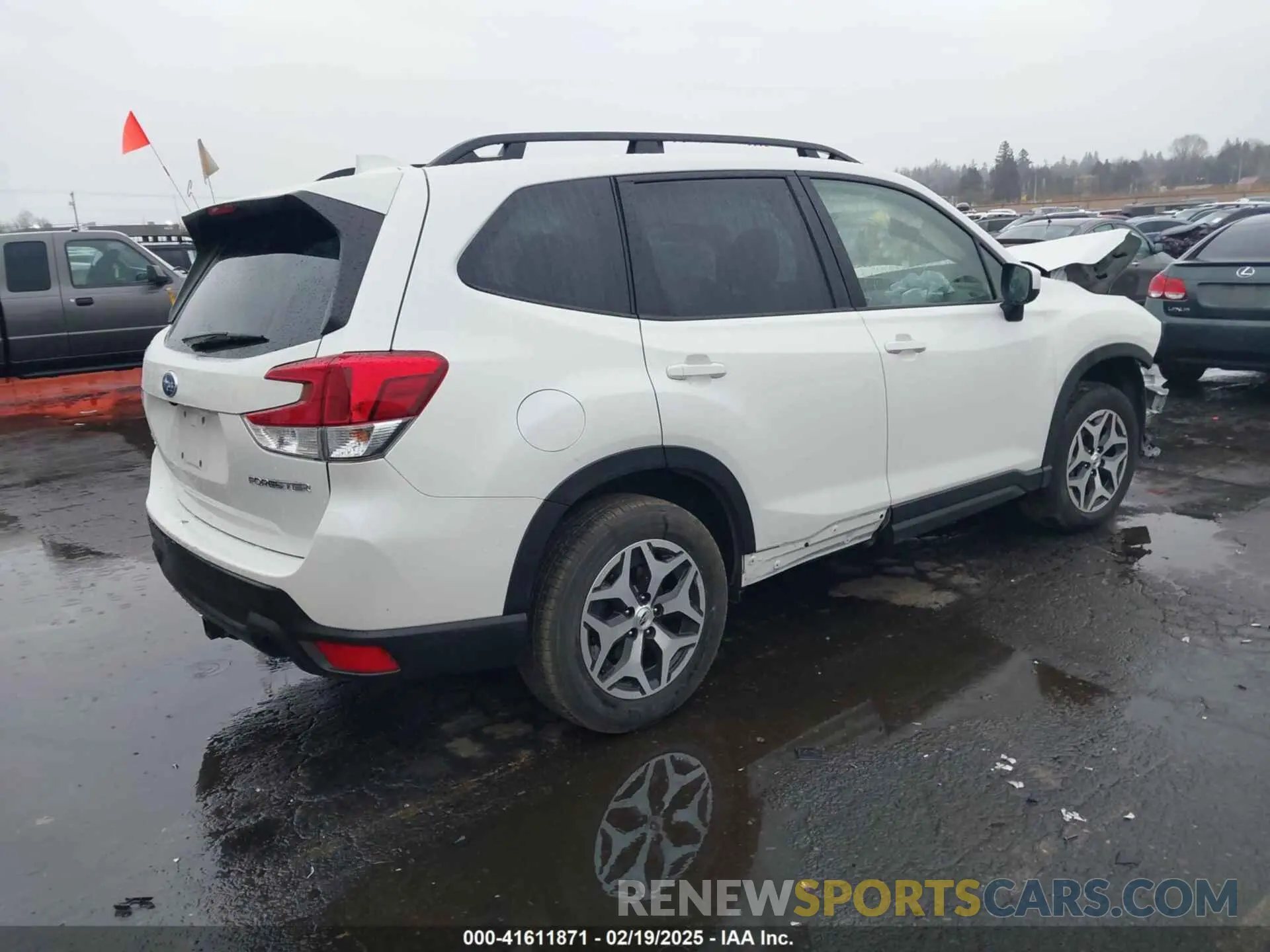 4 Photograph of a damaged car JF2SKADC4PH541062 SUBARU FORESTER 2023