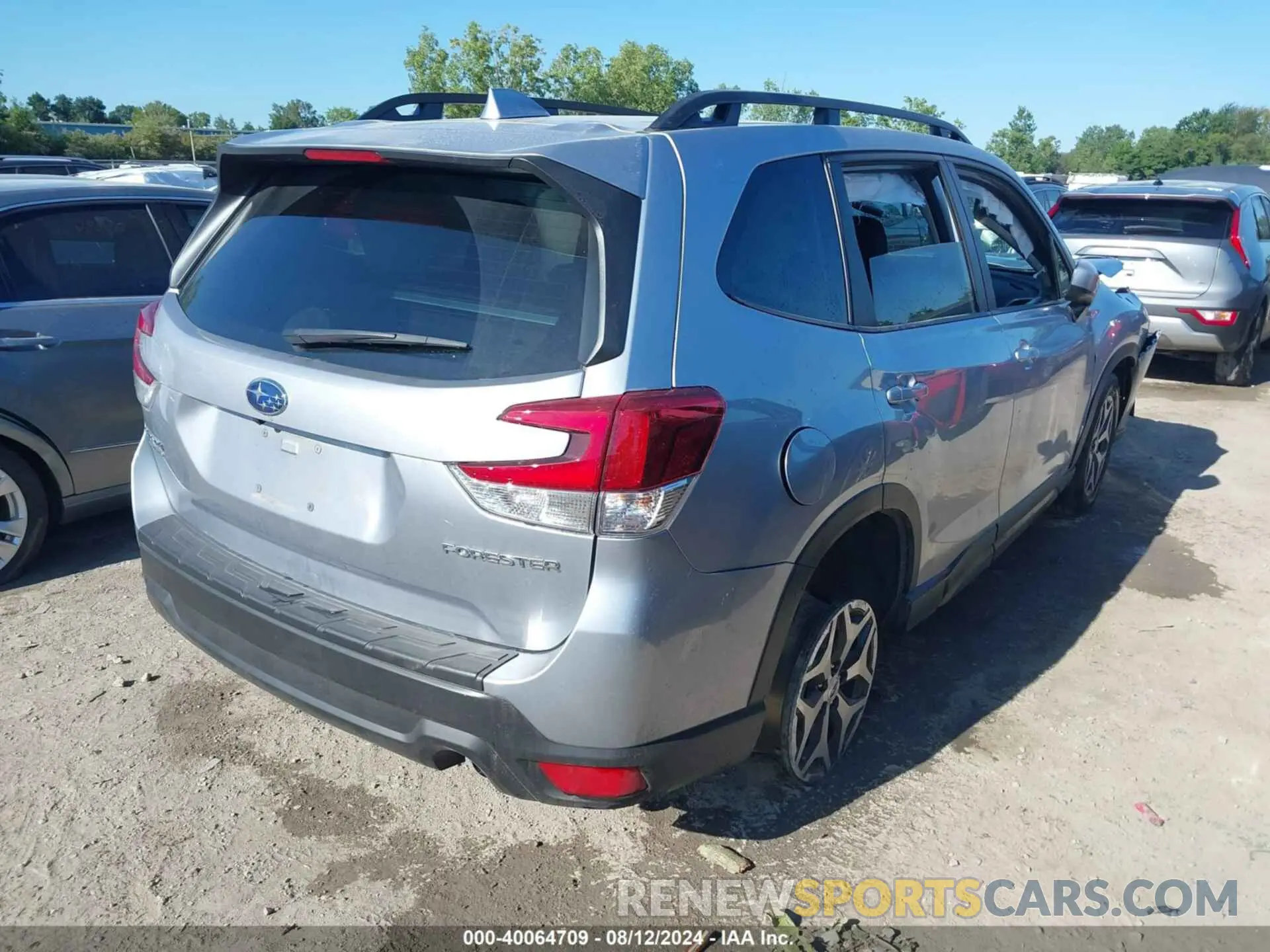 4 Photograph of a damaged car JF2SKADC5PH501170 SUBARU FORESTER 2023